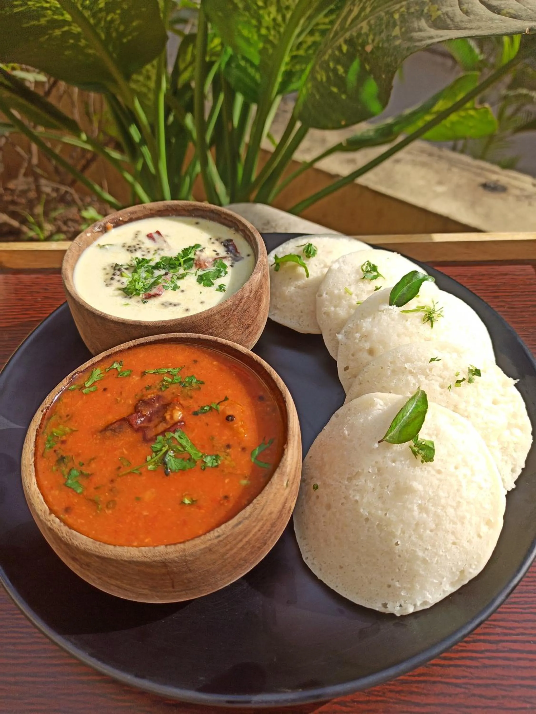 Restaurant/places to eat in Lalco Residency