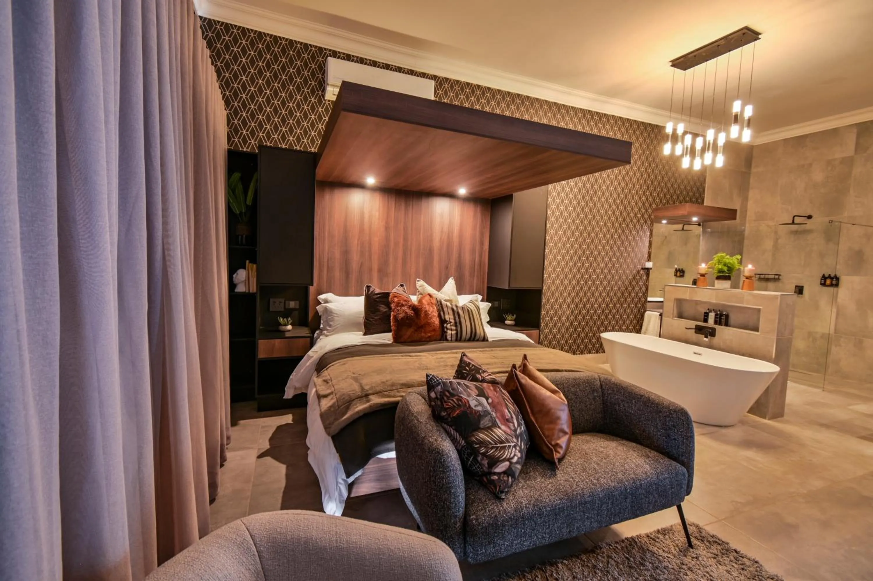 Summer PALACE Guesthouse