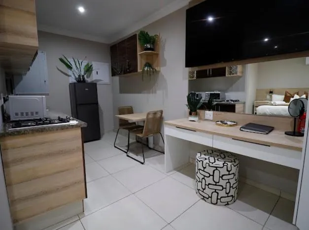 Summer PALACE Guesthouse