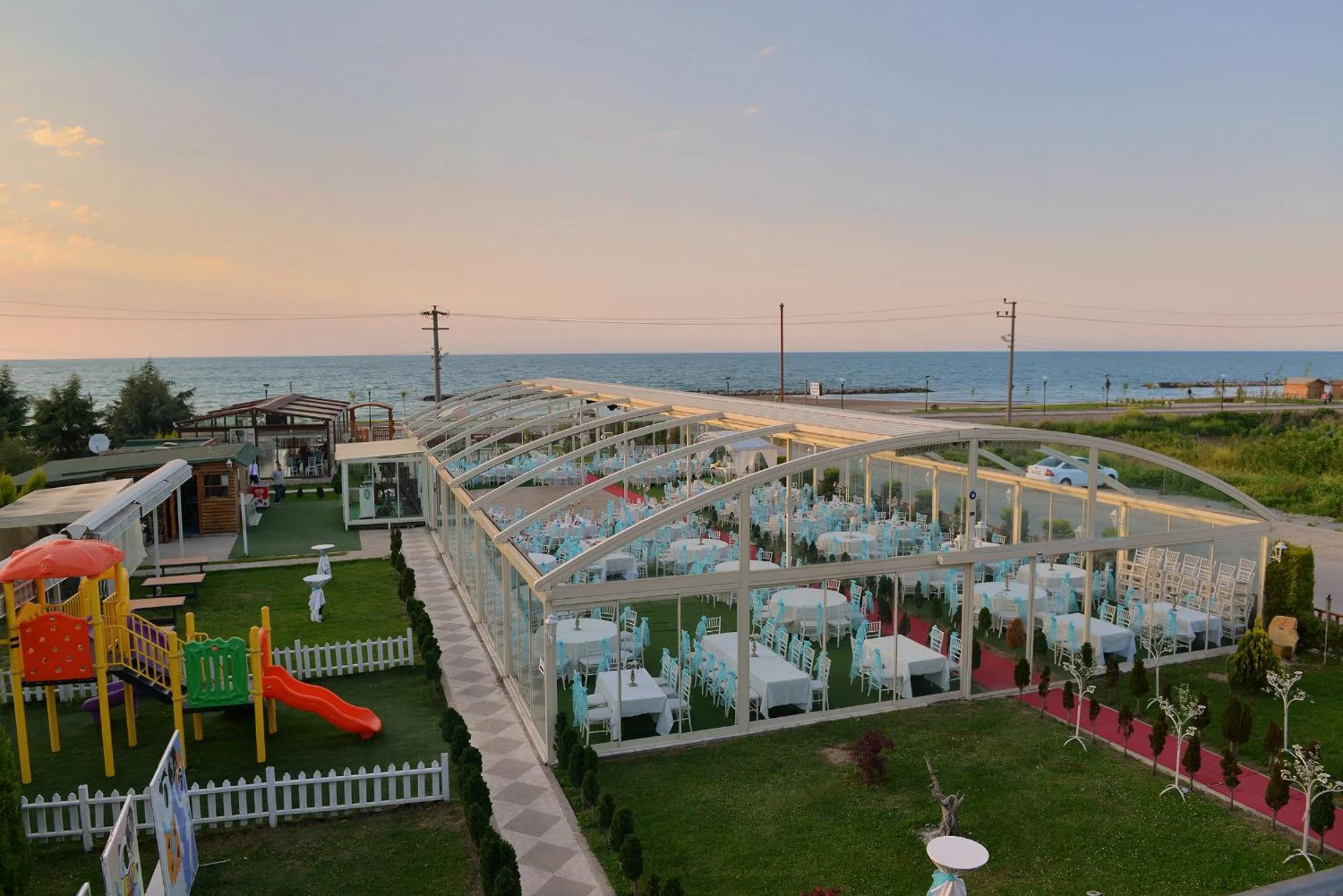 Food and drinks in Aktug Elegance Hotel