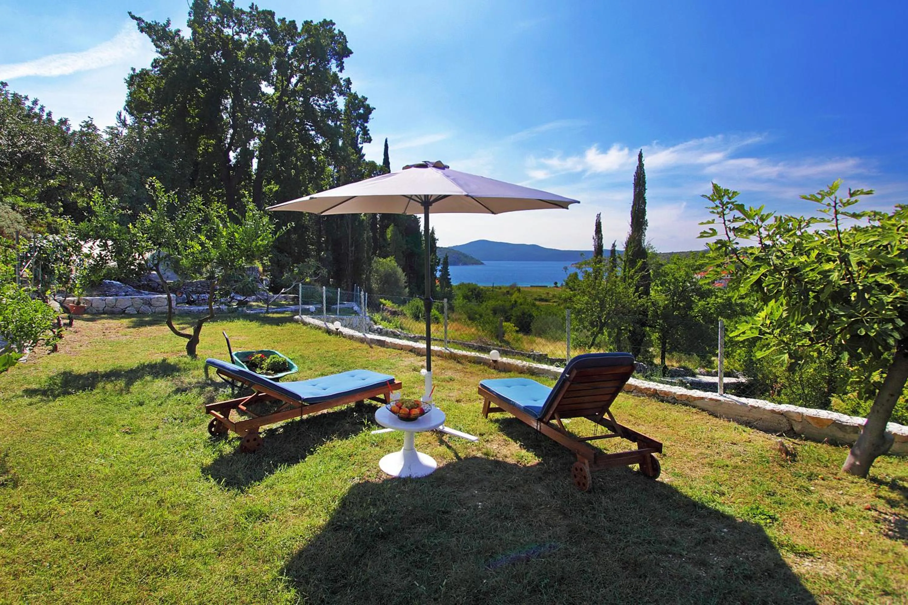 Garden in Vila Mozara