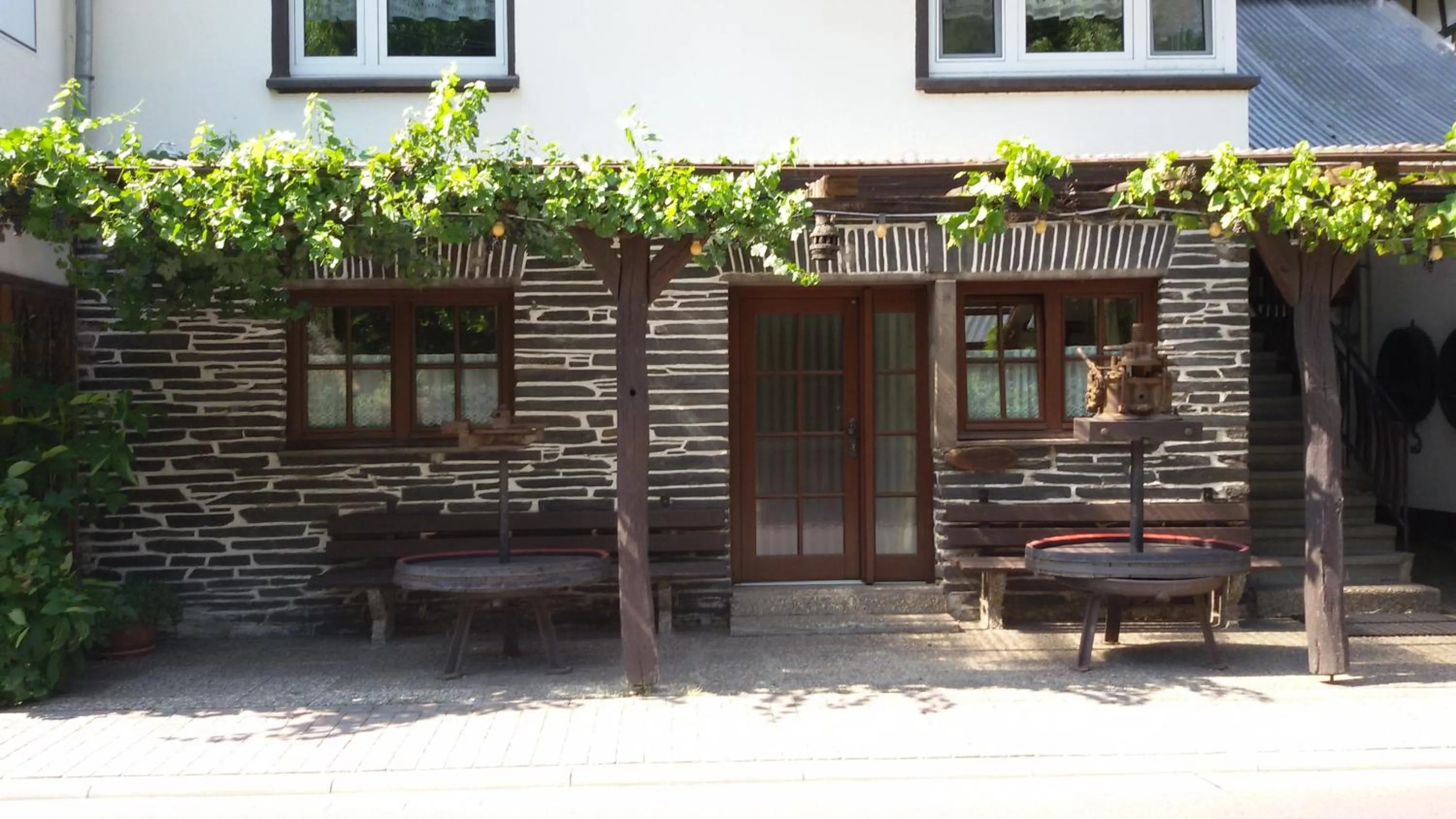 Property building in Hotel Pension Winzerhaus