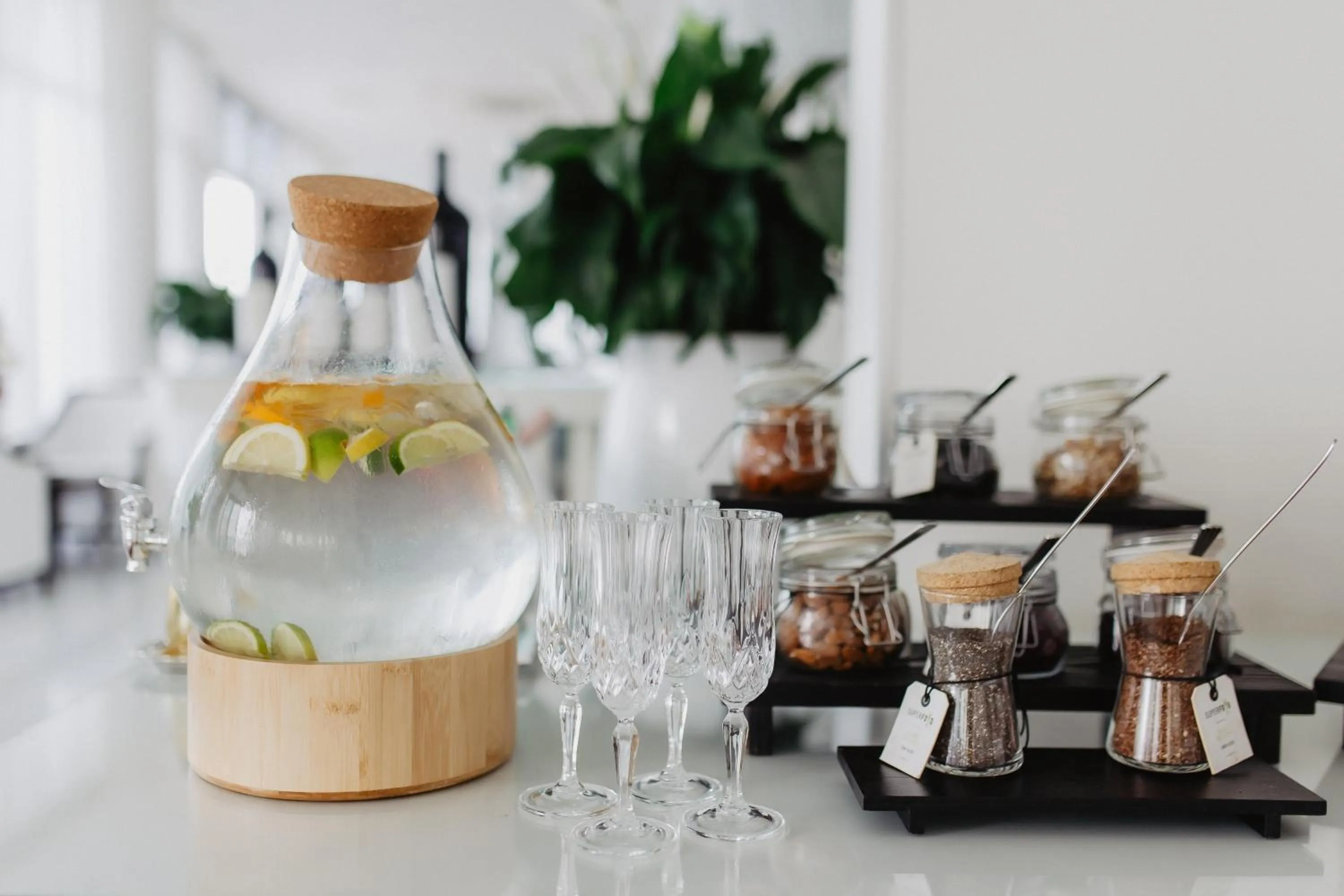 Restaurant/places to eat in Luxury Hotel Amabilis