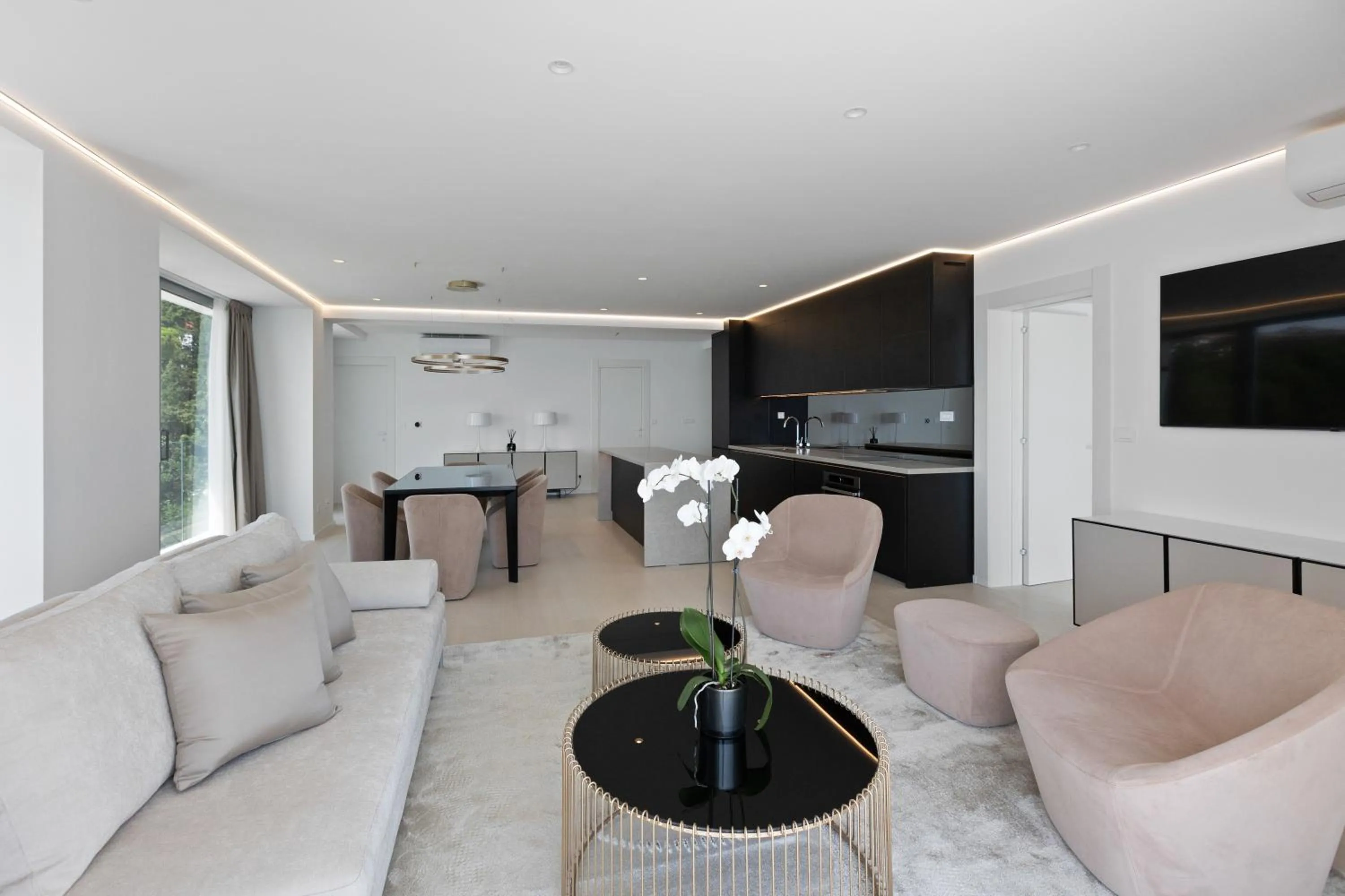 Kitchen or kitchenette in Luxury Hotel Amabilis