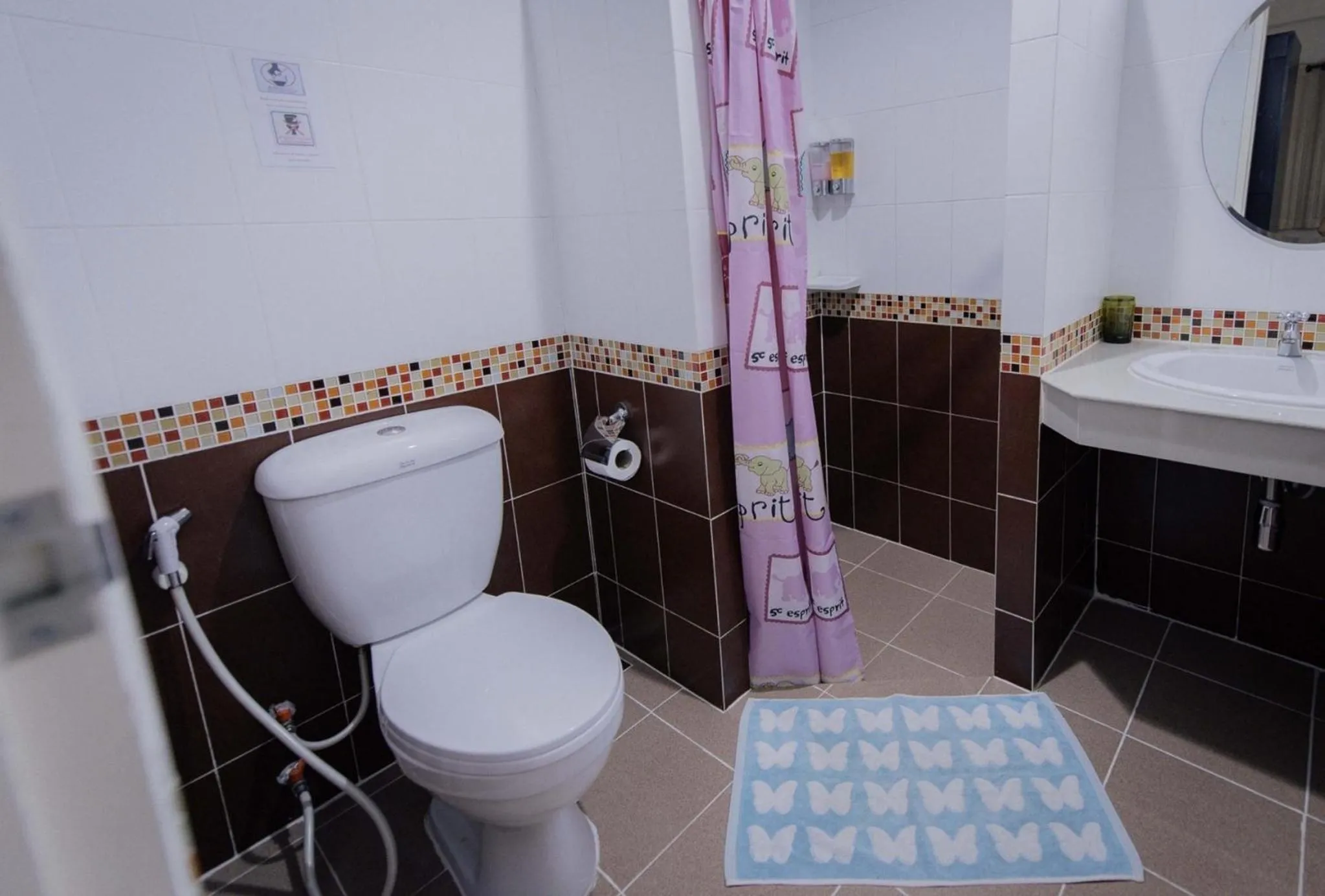 Bathroom in Varada Place