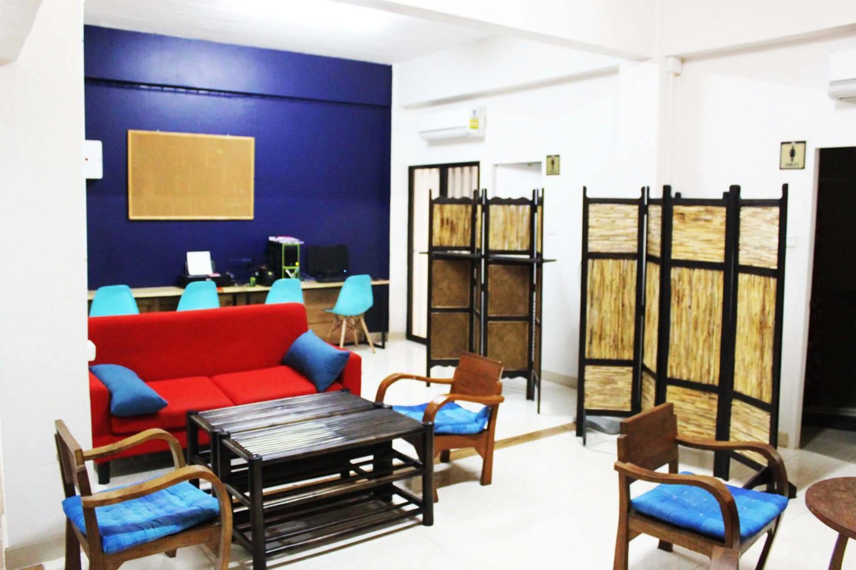 Communal lounge/ TV room in Varada Place