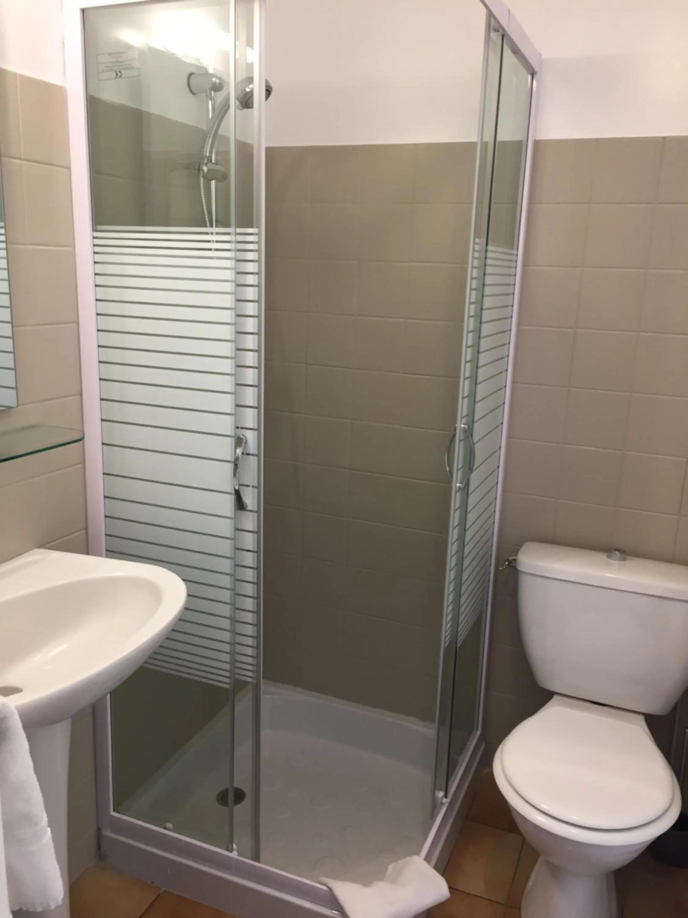 Bathroom in Hotel de la Bonnheure