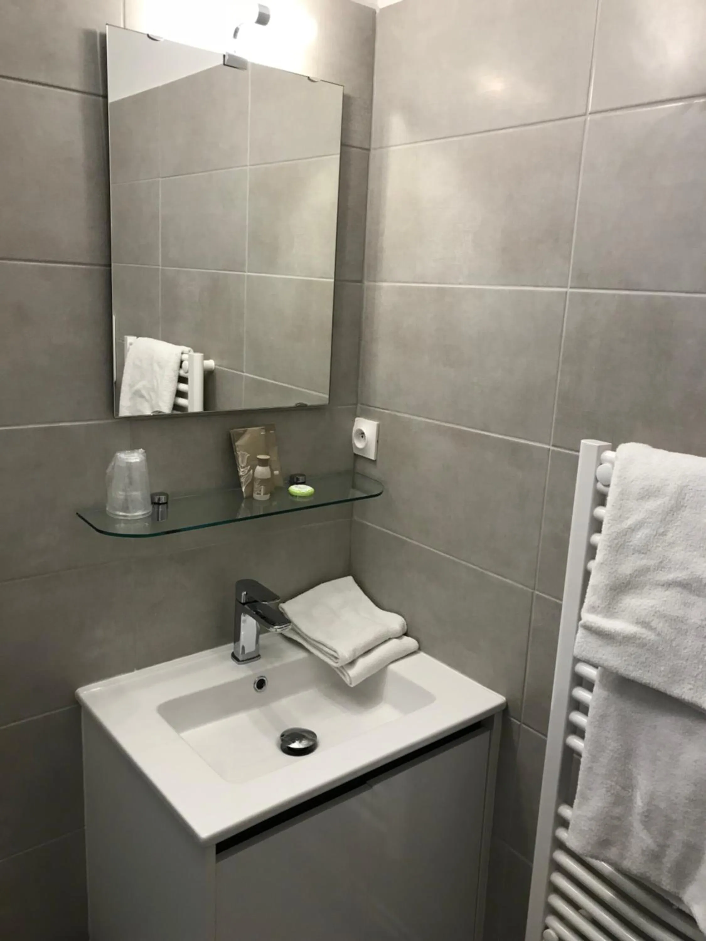 Bathroom in Hotel de la Bonnheure