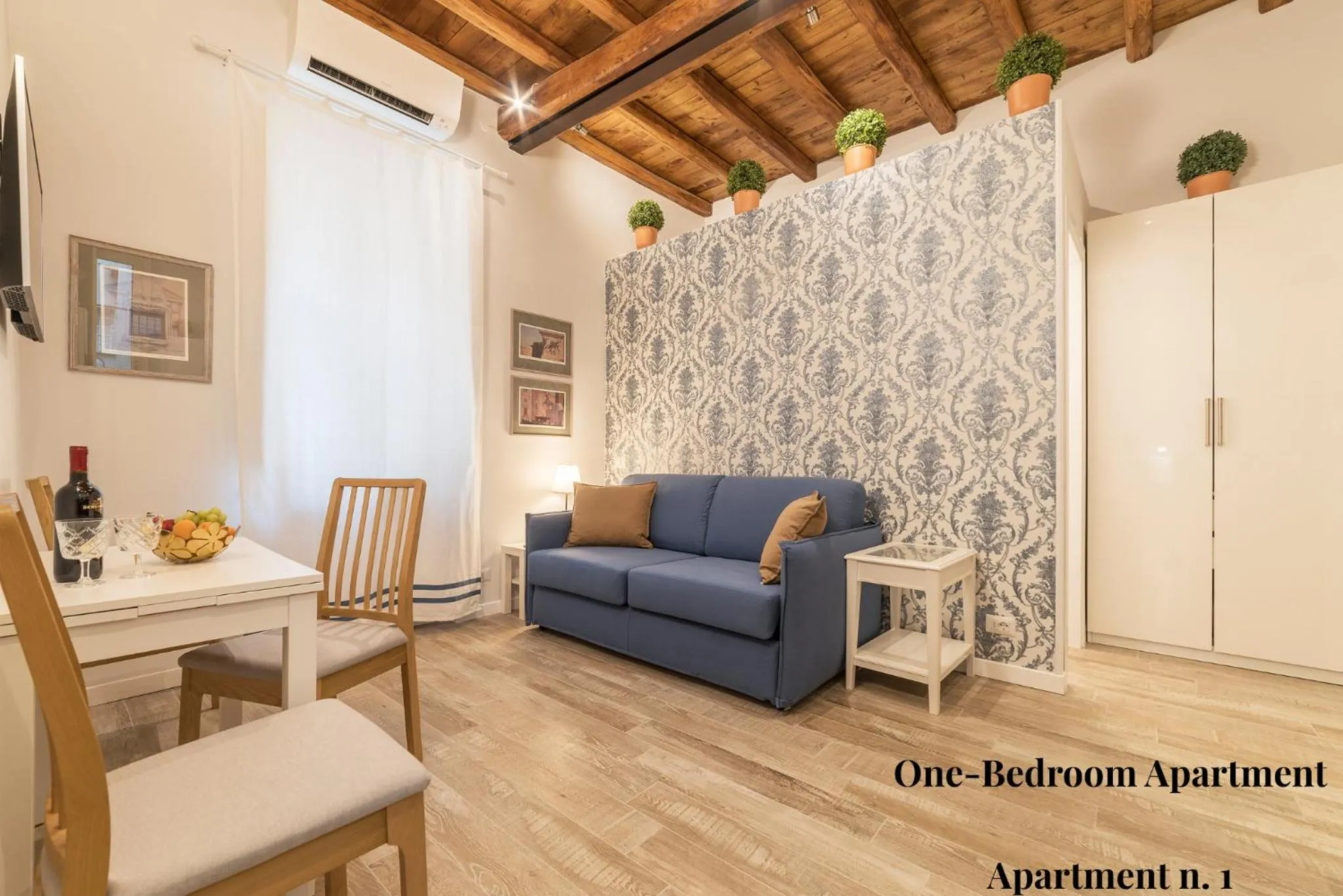 Bed in CS Exclusive Campo de Fiori Palace