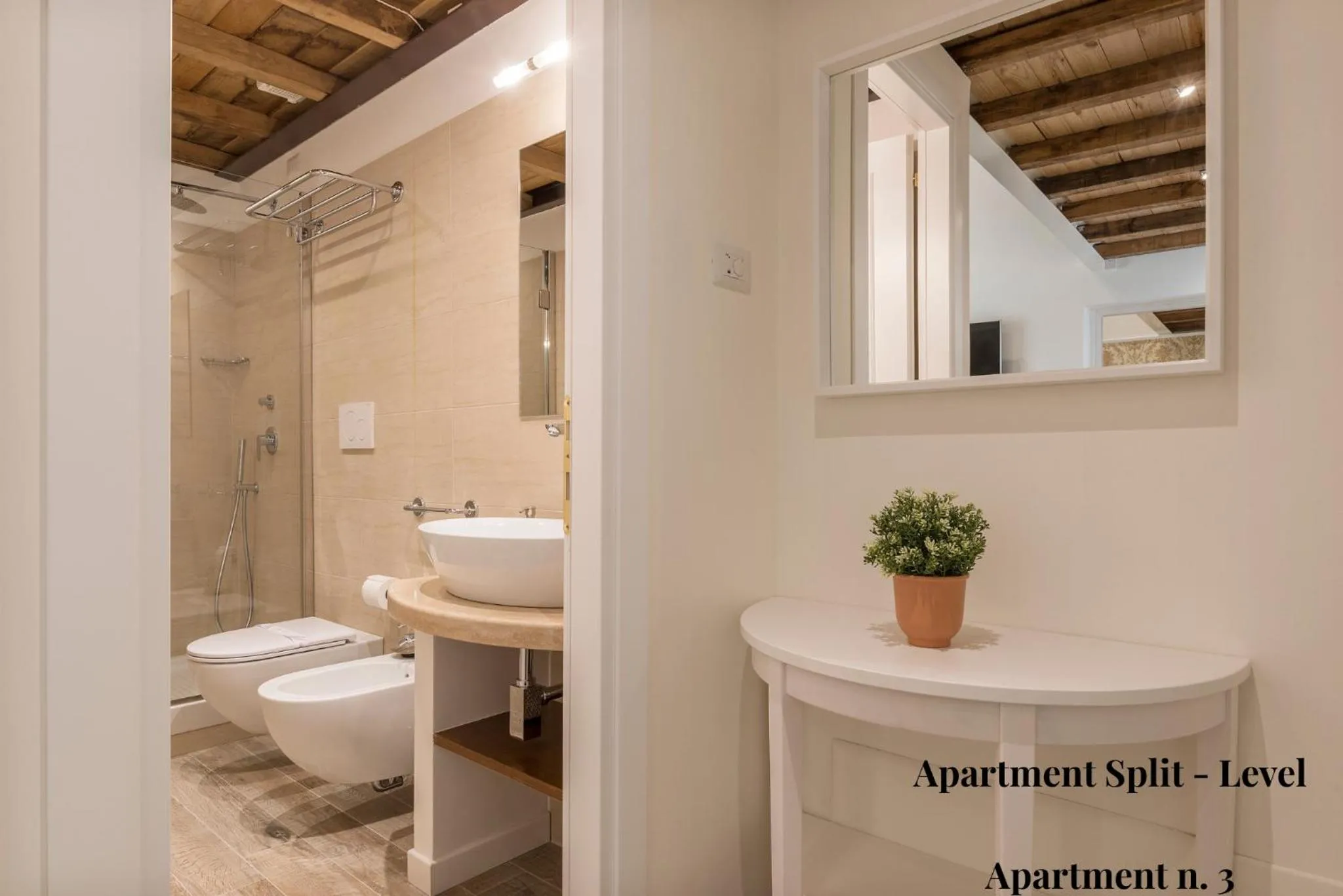 Bathroom in CS Exclusive Campo de Fiori Palace
