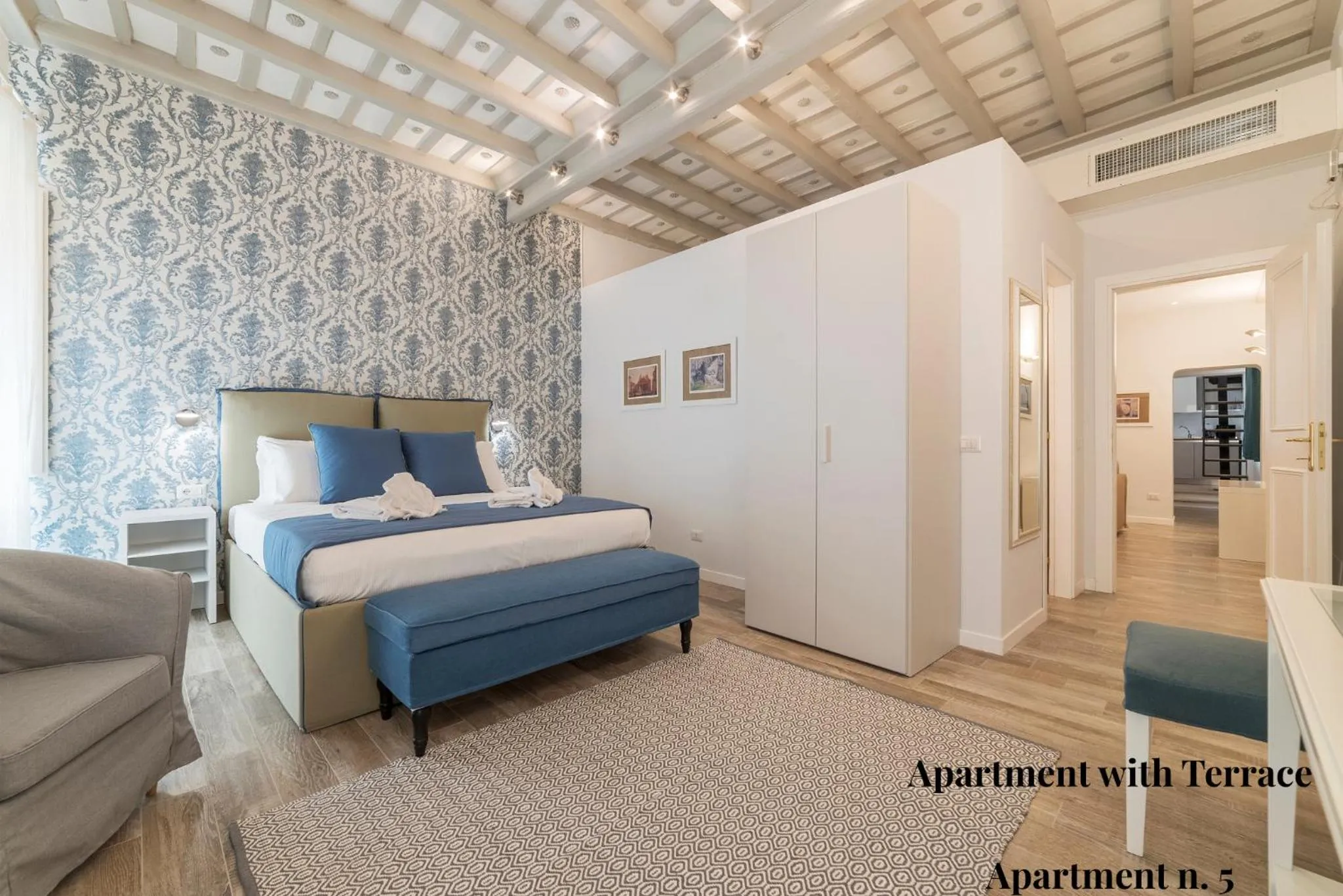 Bed in CS Exclusive Campo de Fiori Palace