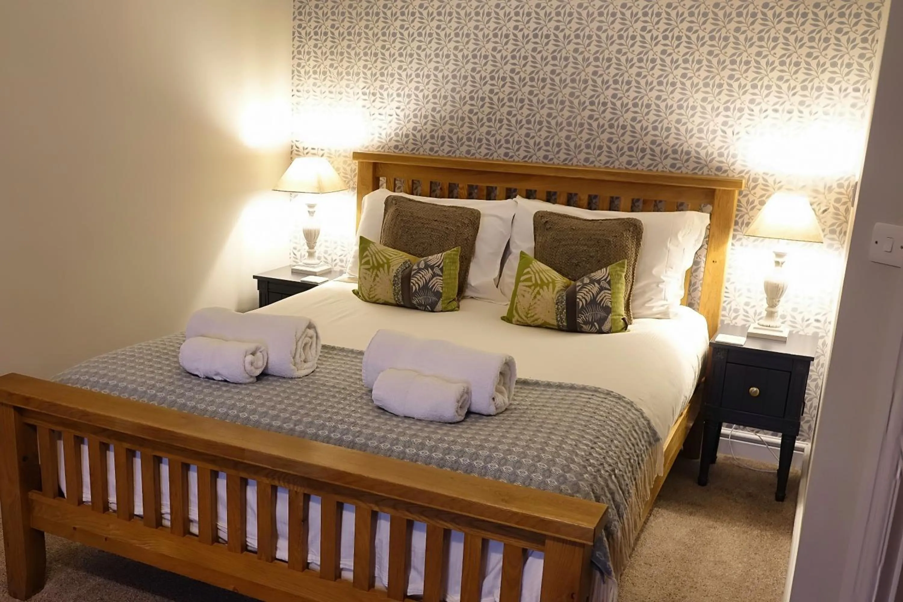 Bed in Home Farm & Lodge