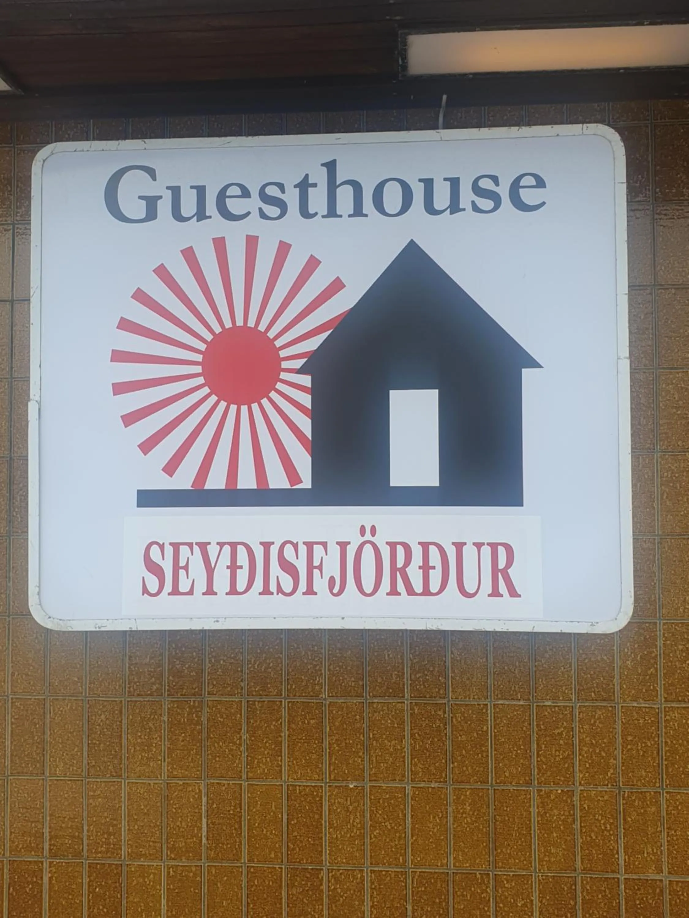 Seydisfjördur Guesthouse