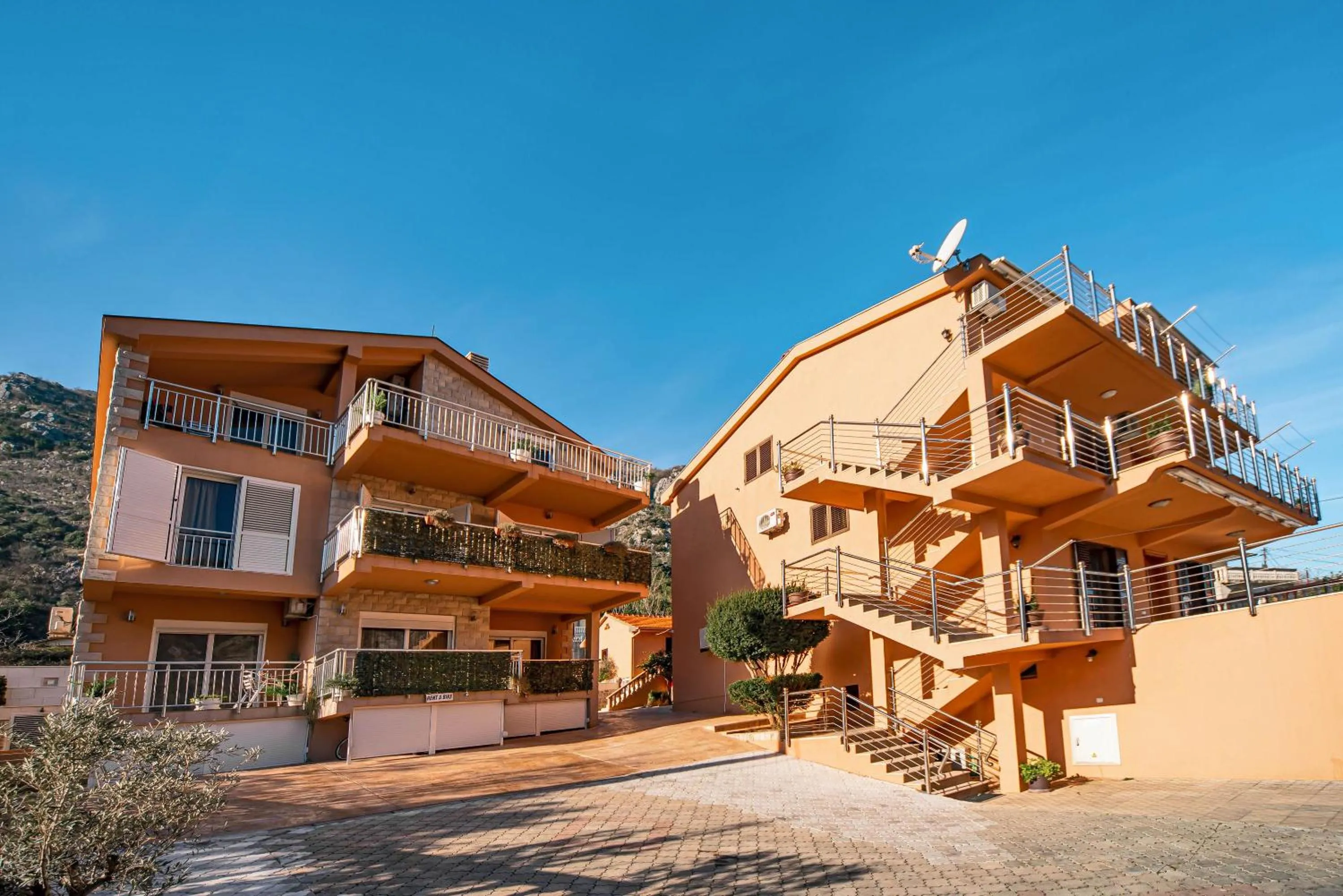 Property building in Apartments Marković