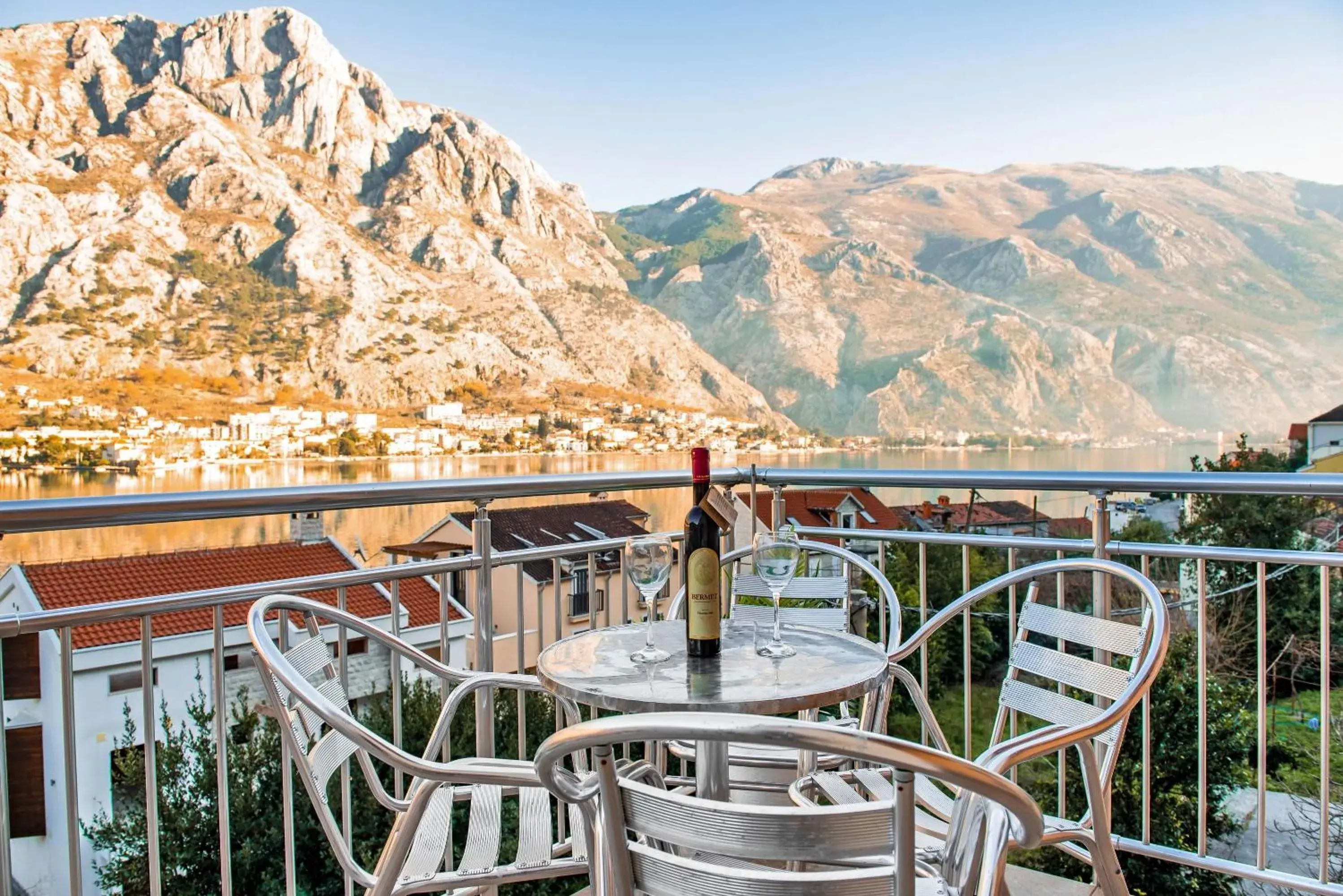 One-Bedroom Apartment with Sea View in Apartments Marković One-Bedroom Apartment with Sea View in Apartments Marković