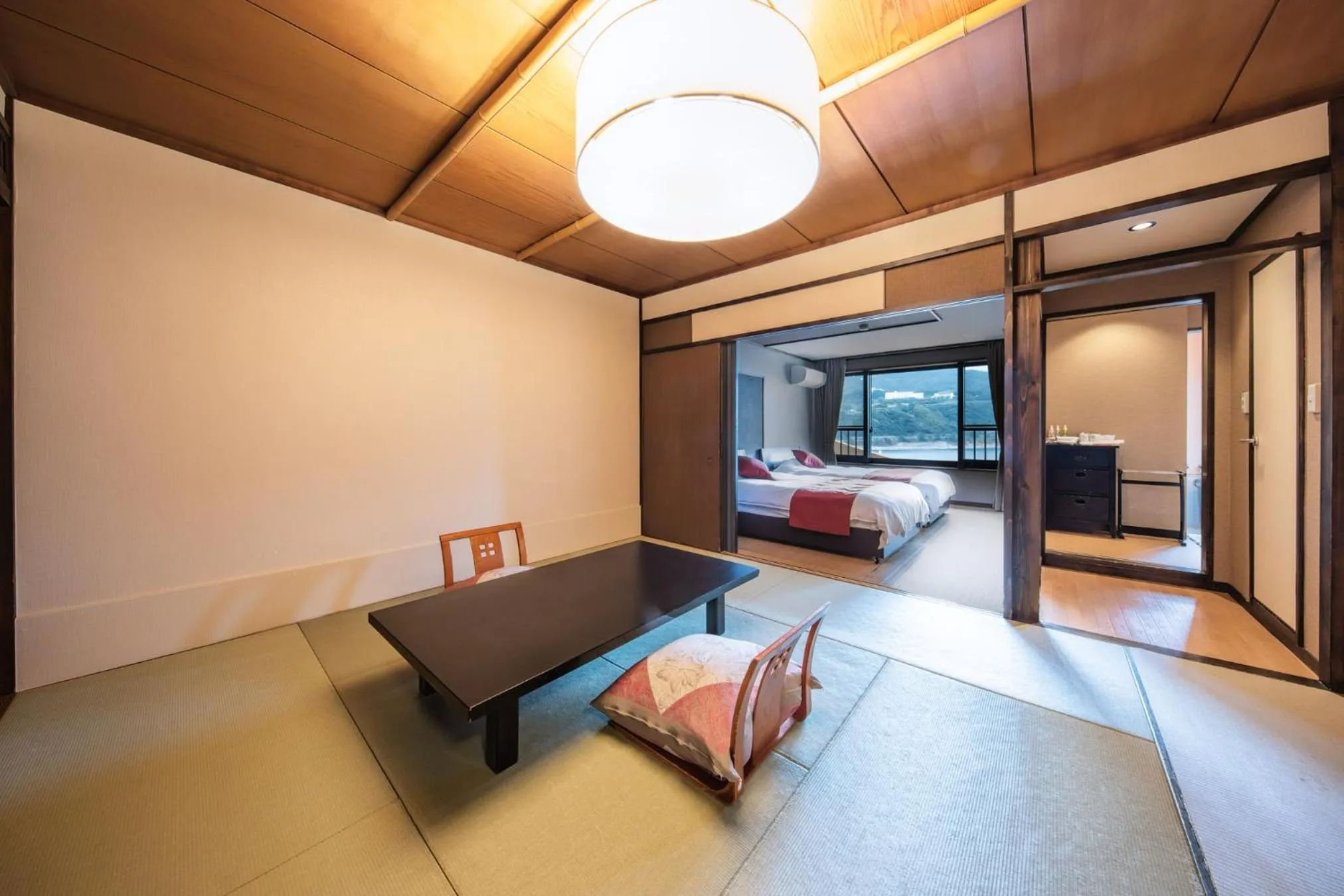 Bed in Inatori Akao Hotel