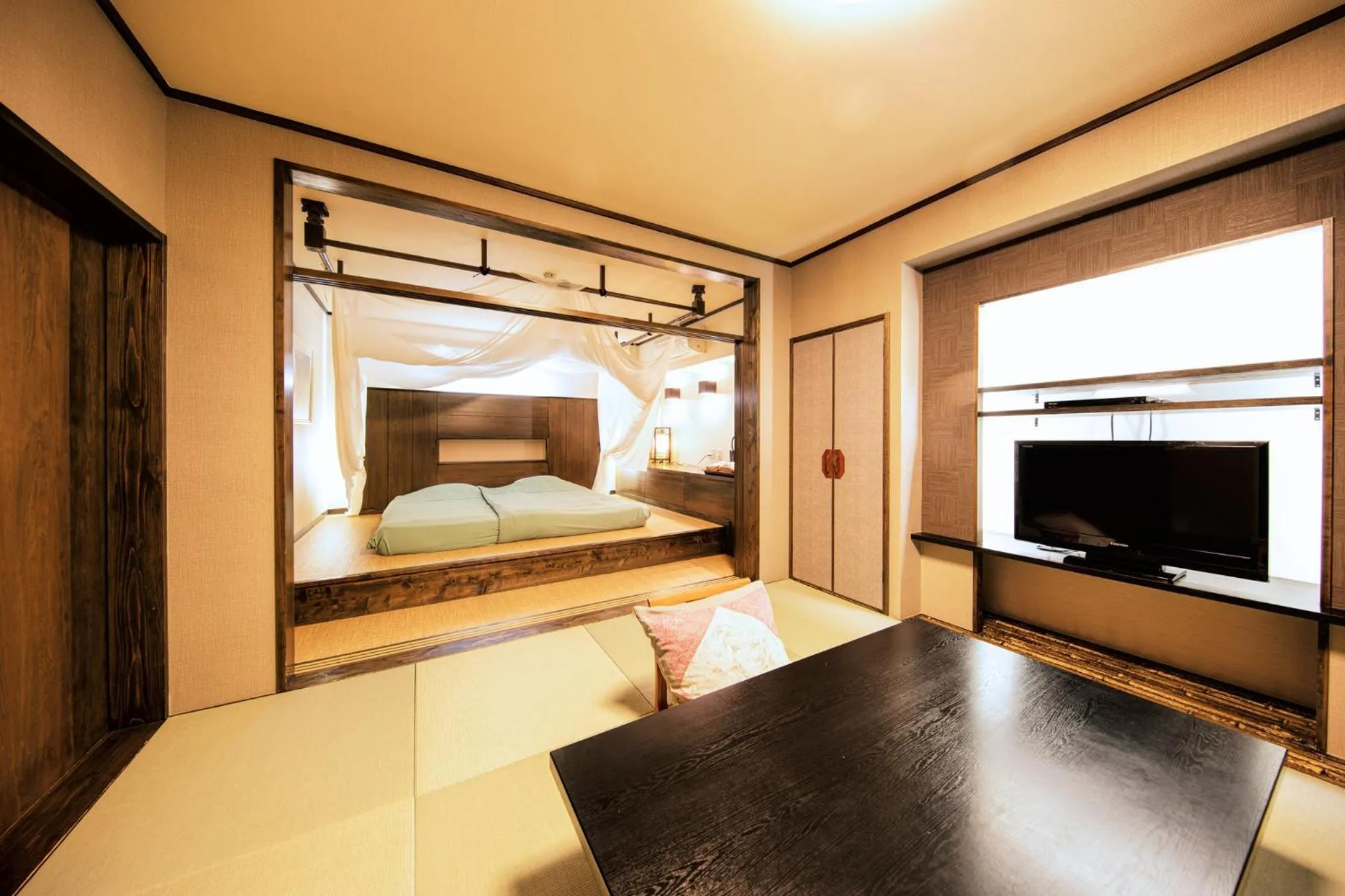 Bed in Inatori Akao Hotel