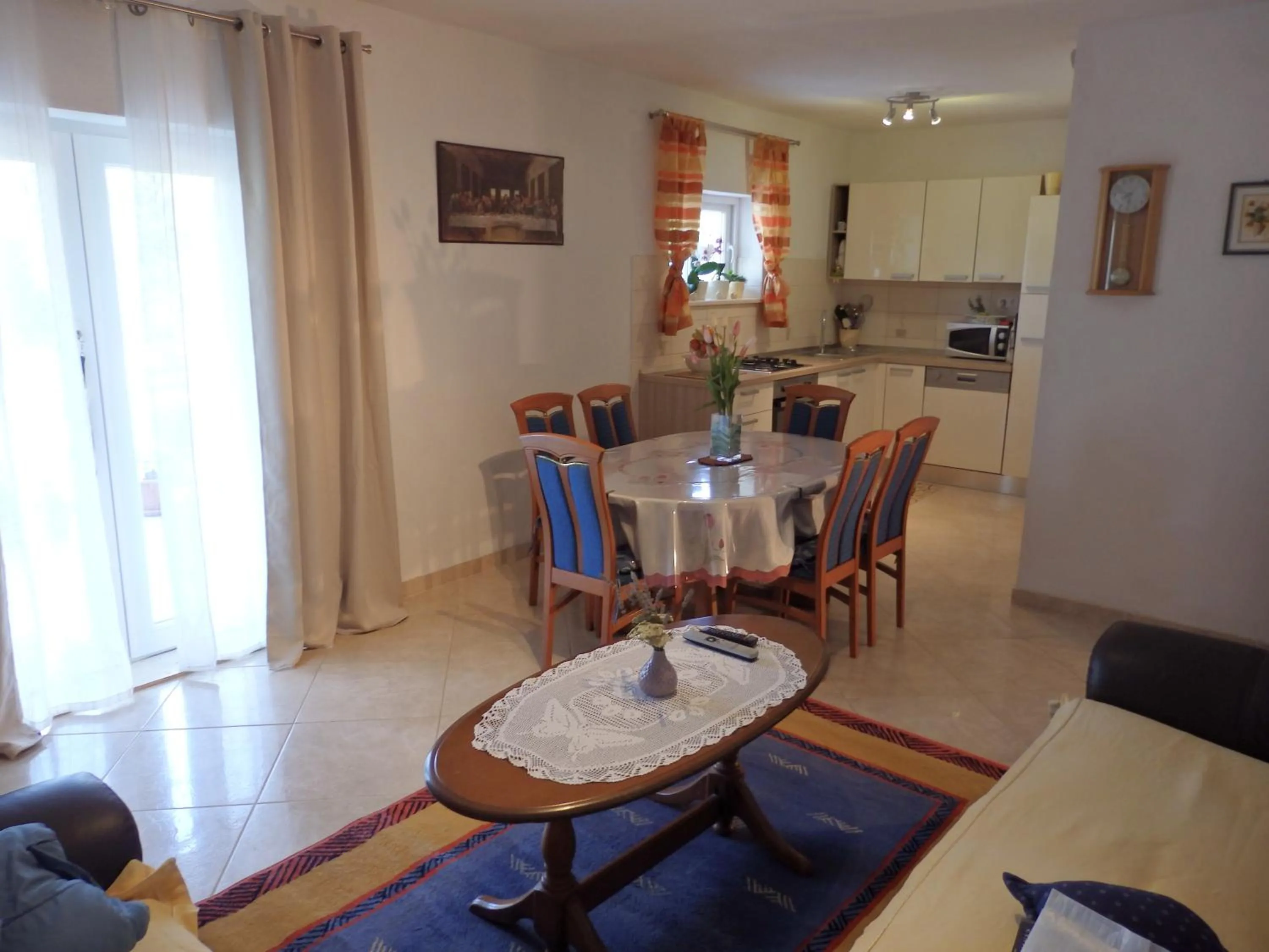 Kitchen or kitchenette in Apartments Biočić