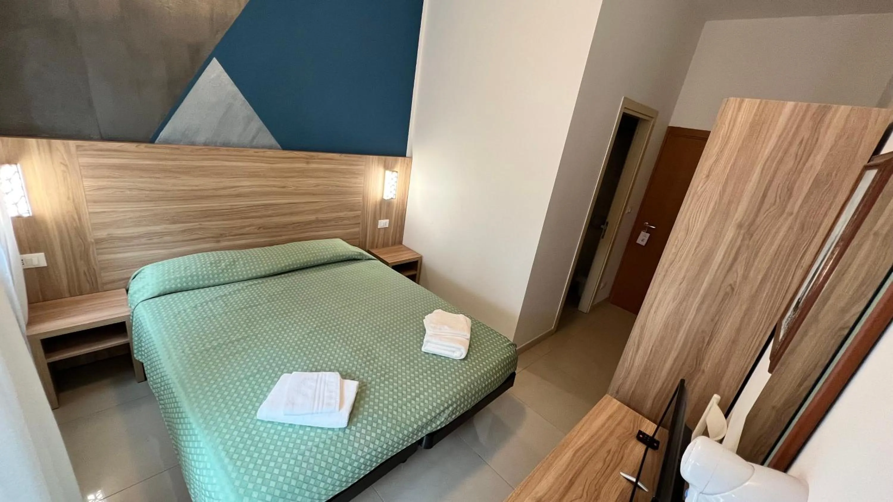 Photo of the whole room in Club Vacanze In