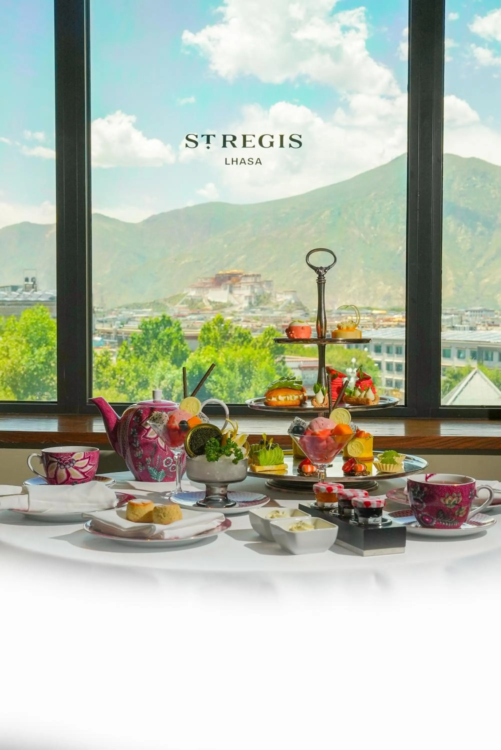Restaurant/places to eat in The St. Regis Lhasa Resort