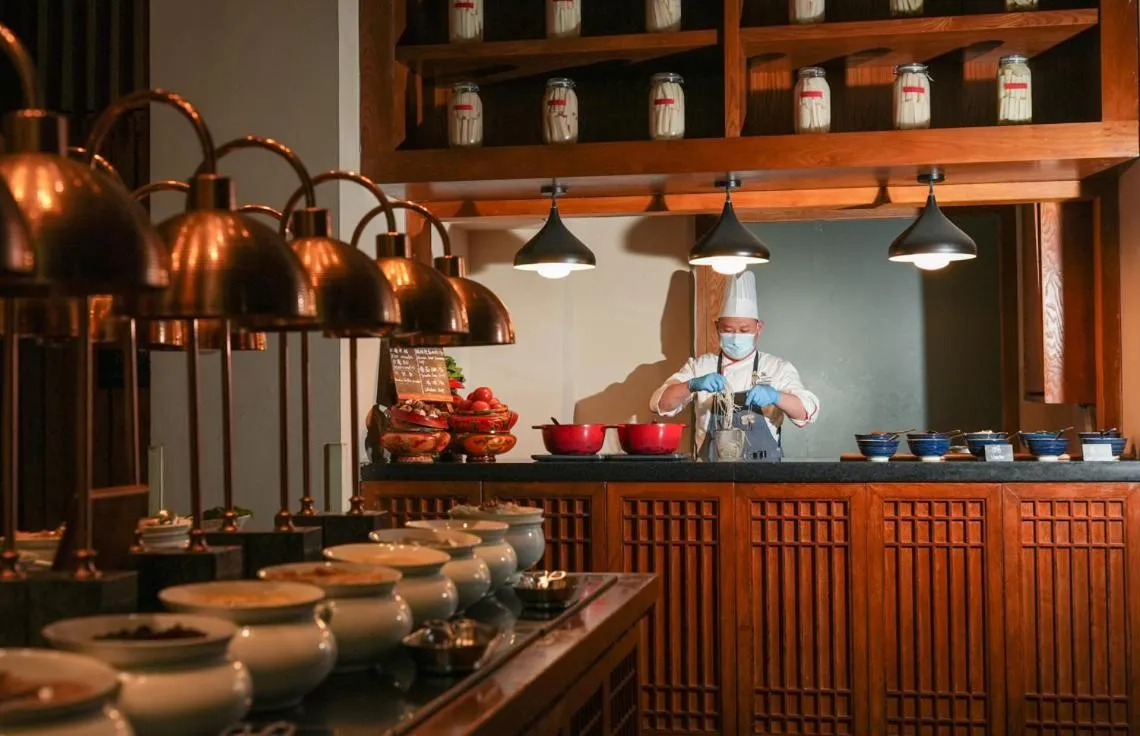 Restaurant/places to eat in The St. Regis Lhasa Resort