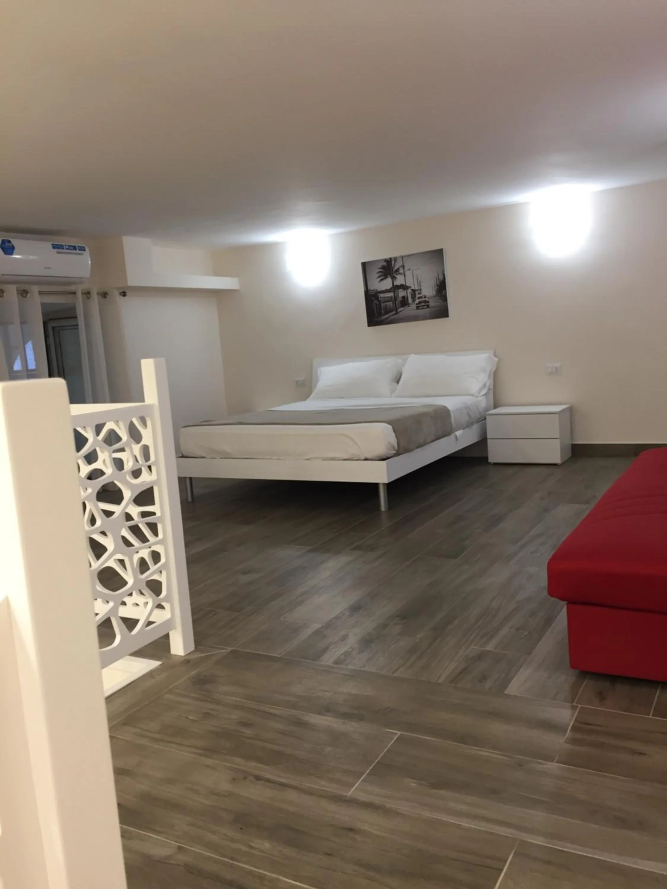 Bed in Garibaldi Station 2punto0