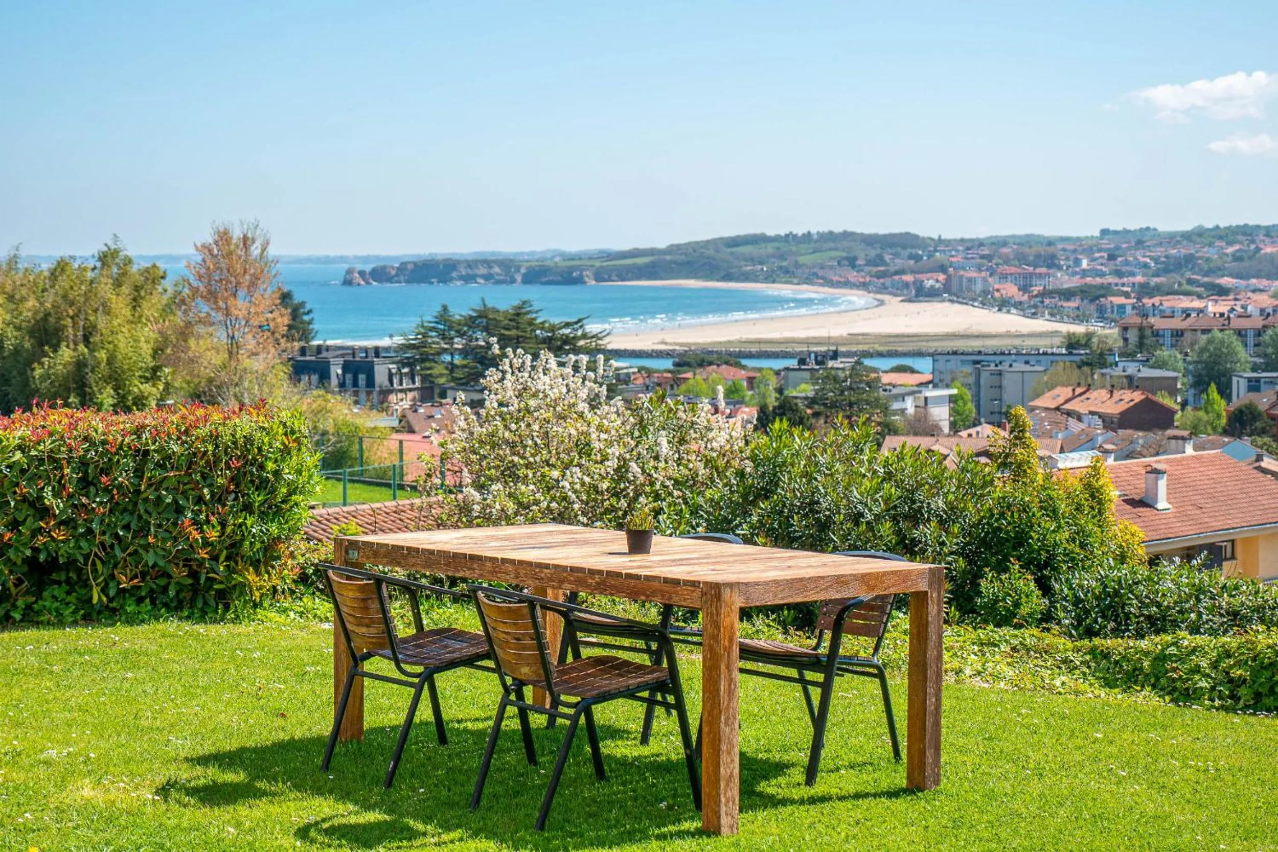 Natural landscape in Bista Eder Hotel & Lodge