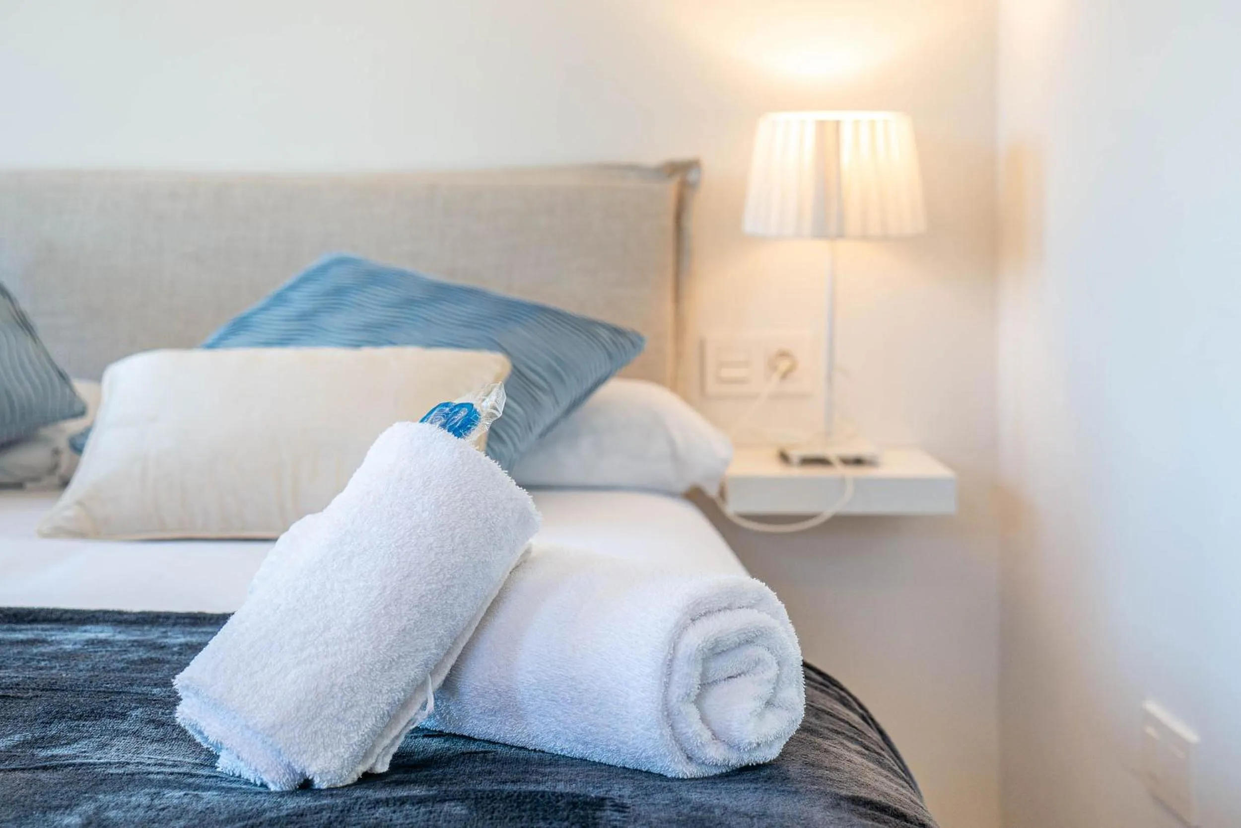 towels, Bed in Bista Eder Hotel & Lodge