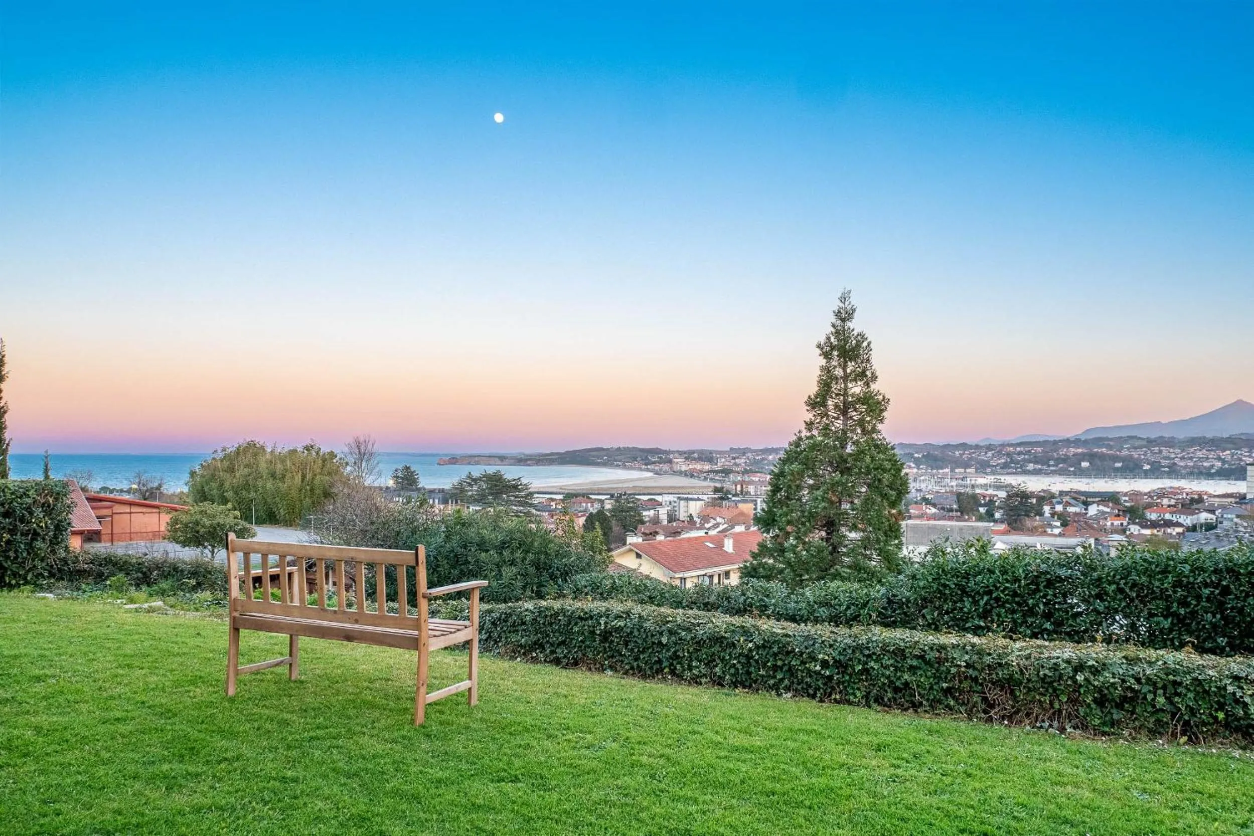 Natural landscape in Bista Eder Hotel & Lodge