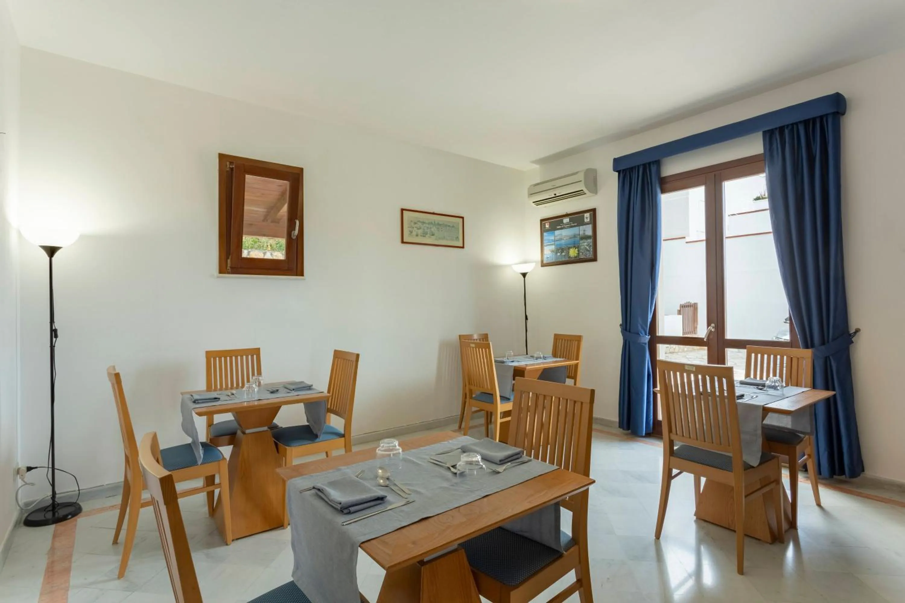 Breakfast in Albergo Auralba