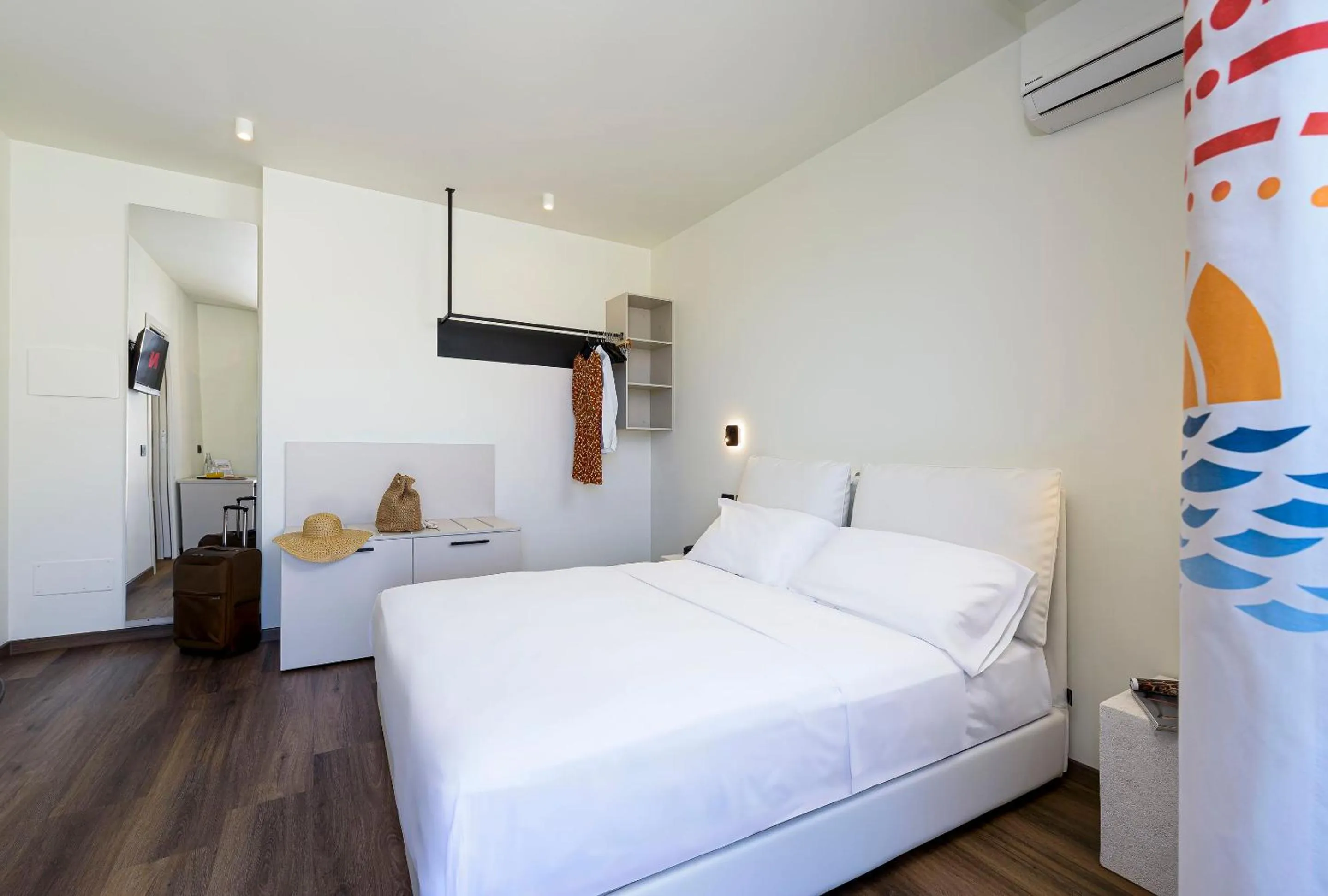 Bedroom, Bed in Albergo Auralba