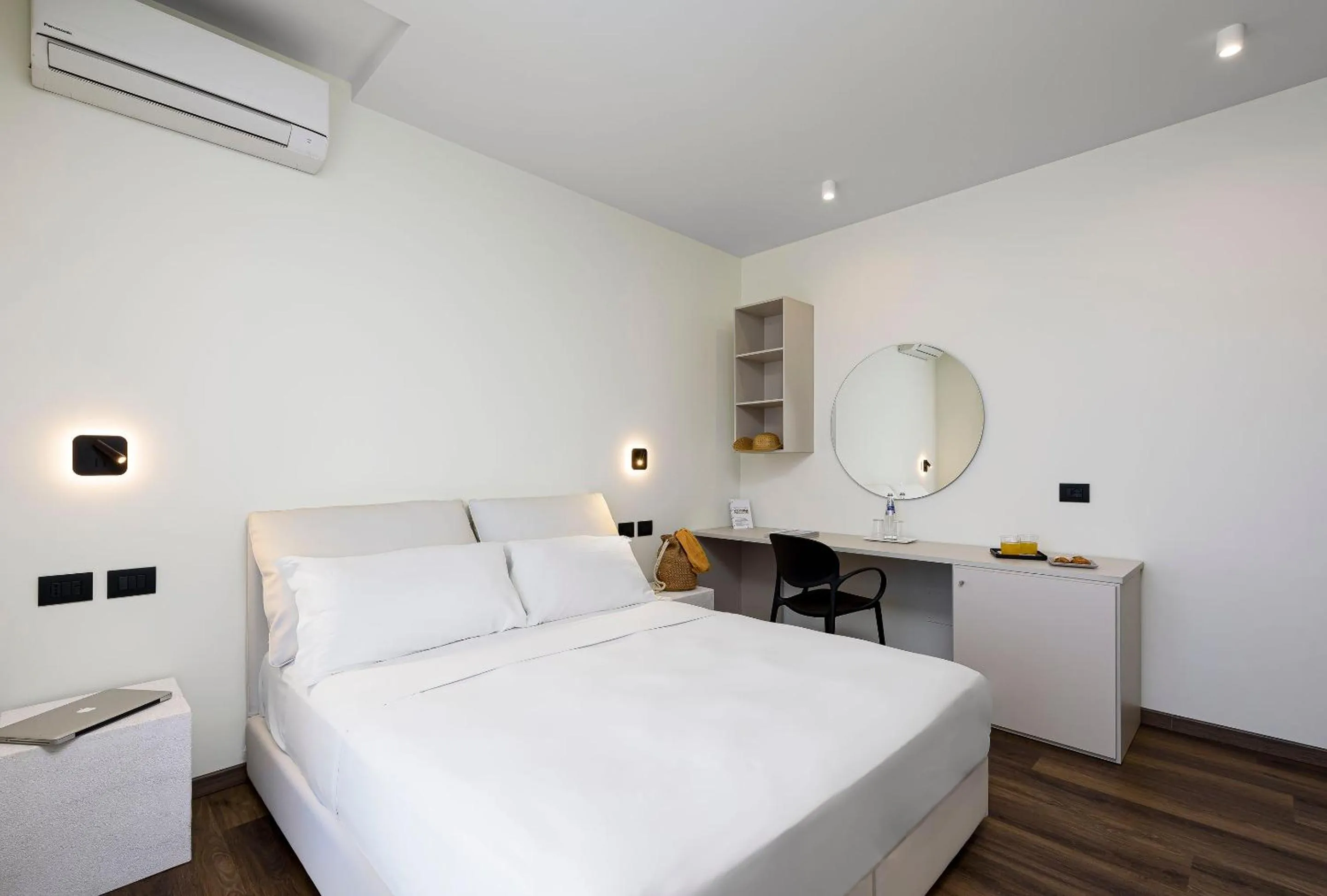 Bedroom, Bed in Albergo Auralba