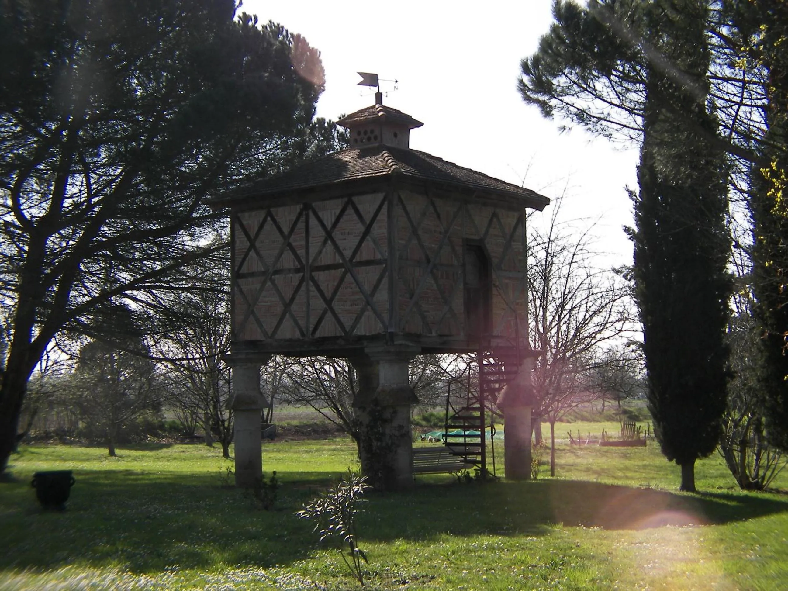 Property building in Domaine du Noble