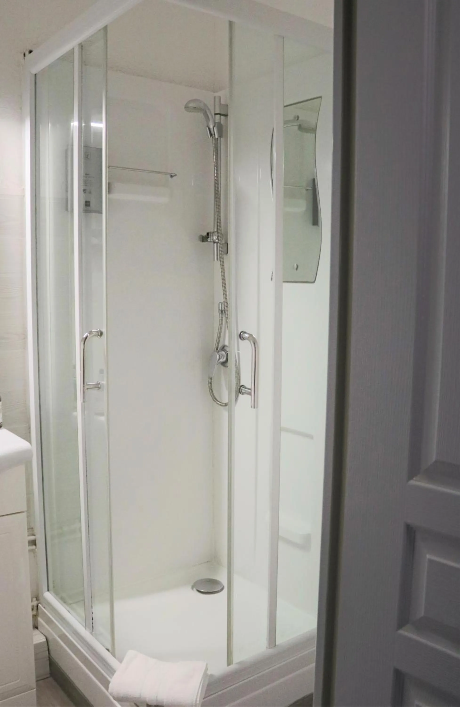 Logis Hôtel Restaurant La Brasserie