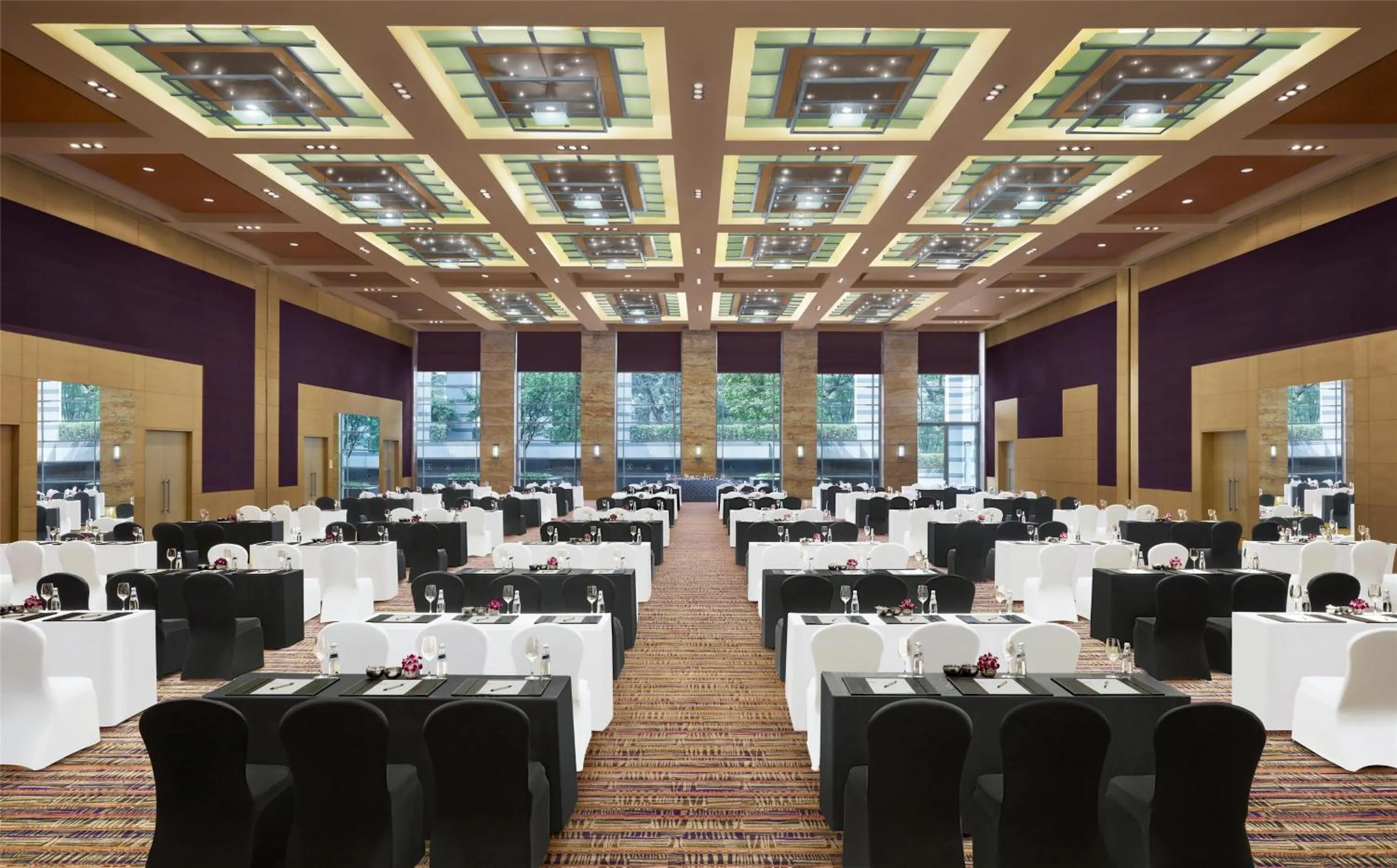 Meeting/conference room in Grand Hyatt Mumbai Hotel and Residences