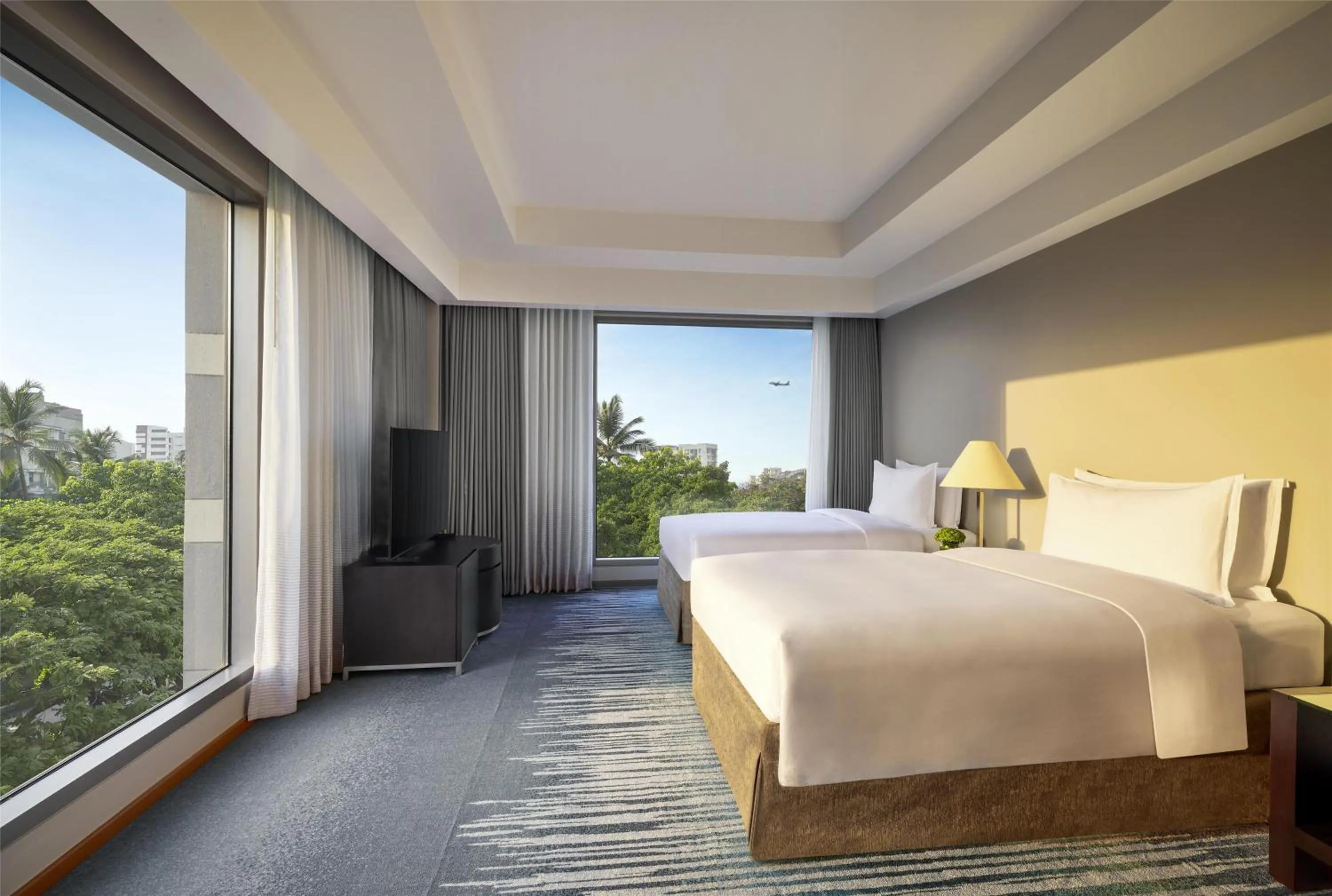 Bedroom, Bed in Grand Hyatt Mumbai Hotel and Residences