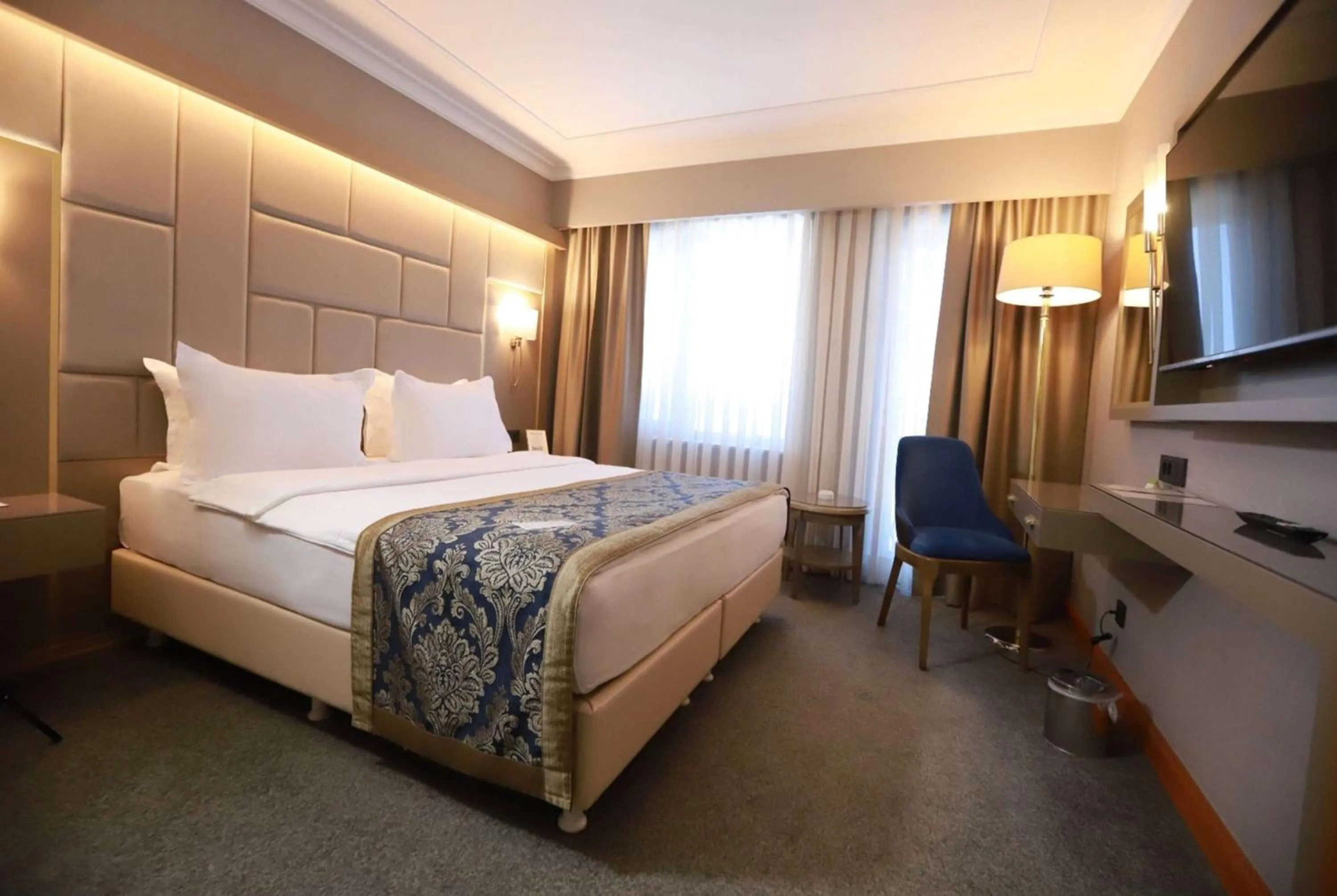 Photo of the whole room, Bed in La Quinta by Wyndham Giresun