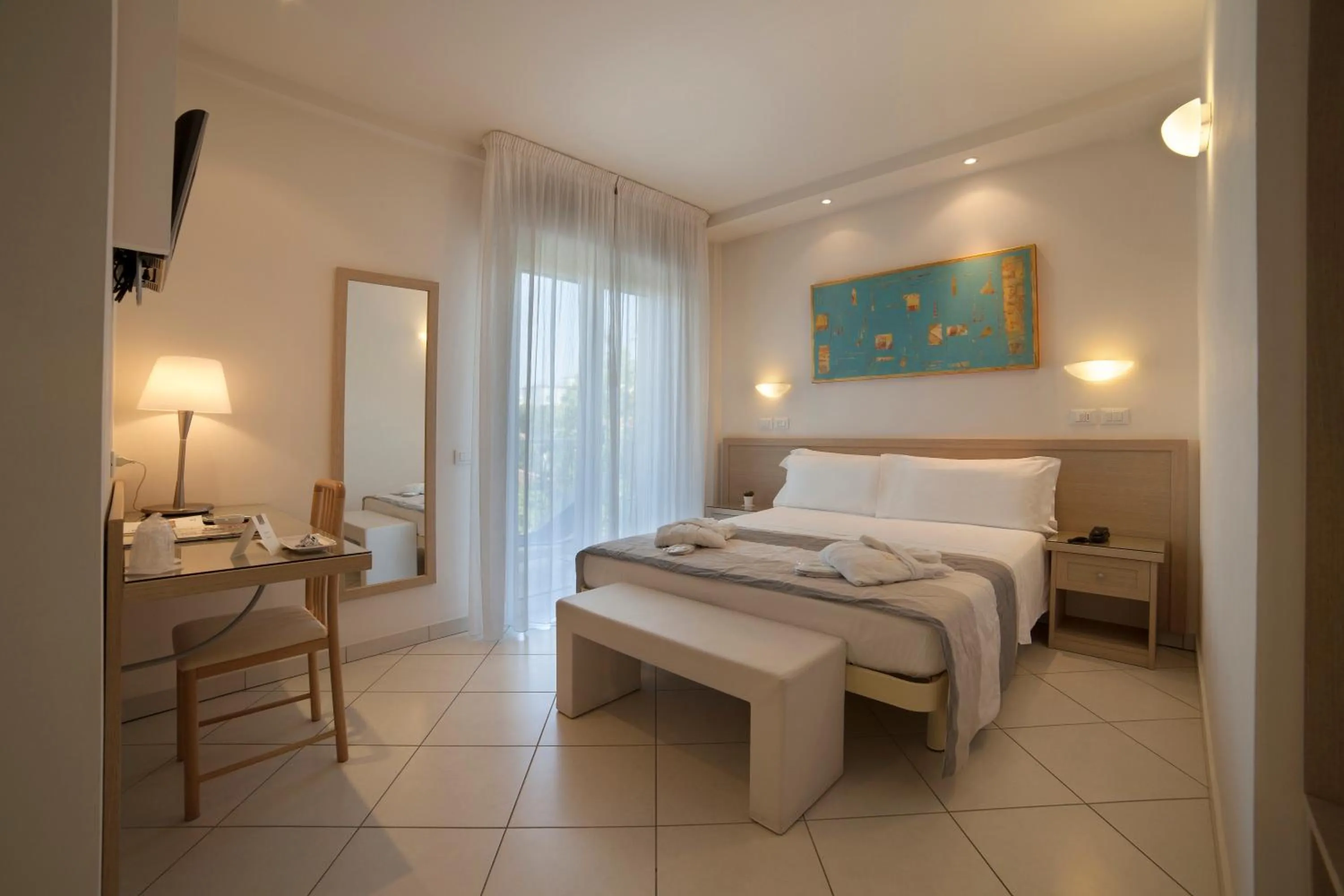 Photo of the whole room, Bed in Hotel Gala