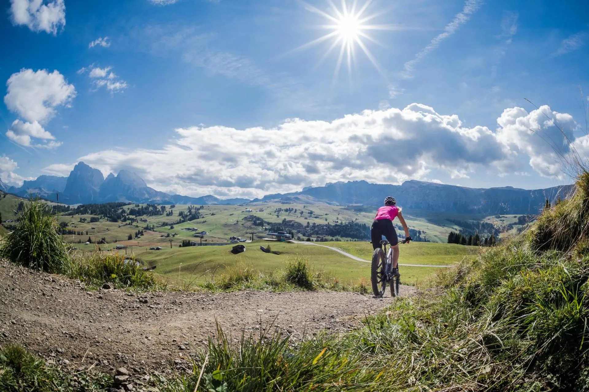 Cycling in Sporthotel Floralpina