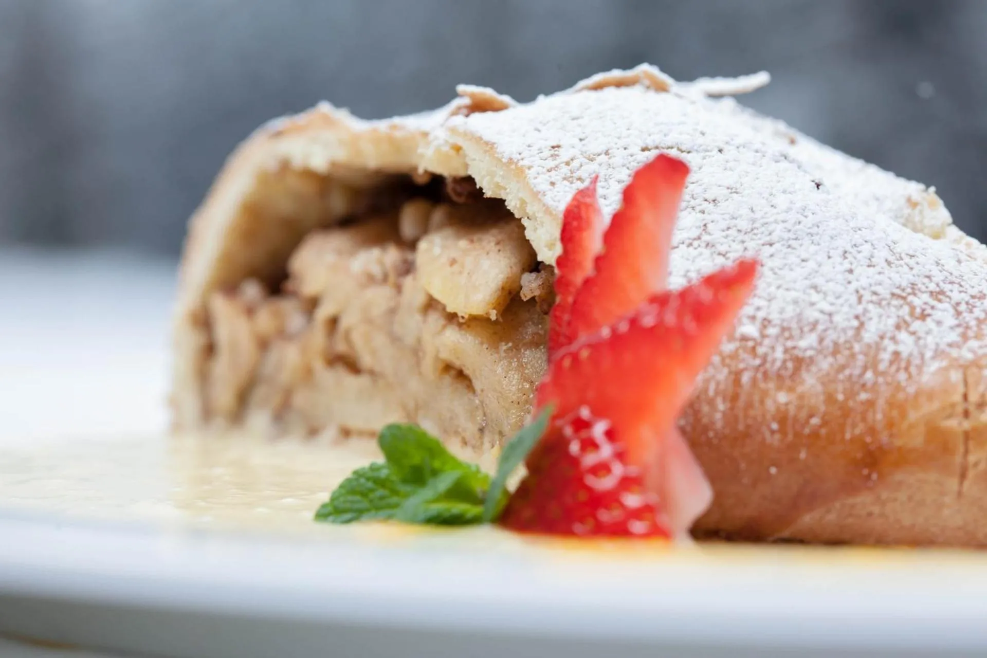 Food in Sporthotel Floralpina