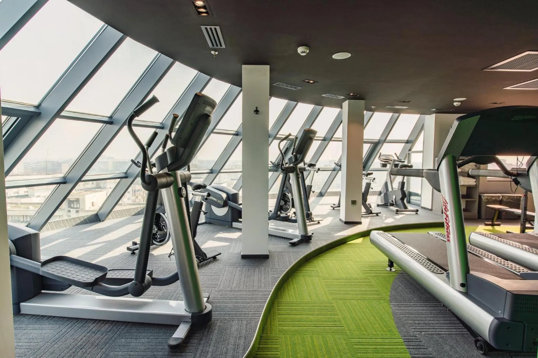 Fitness centre/facilities in Holiday Inn Bucharest - Times by IHG