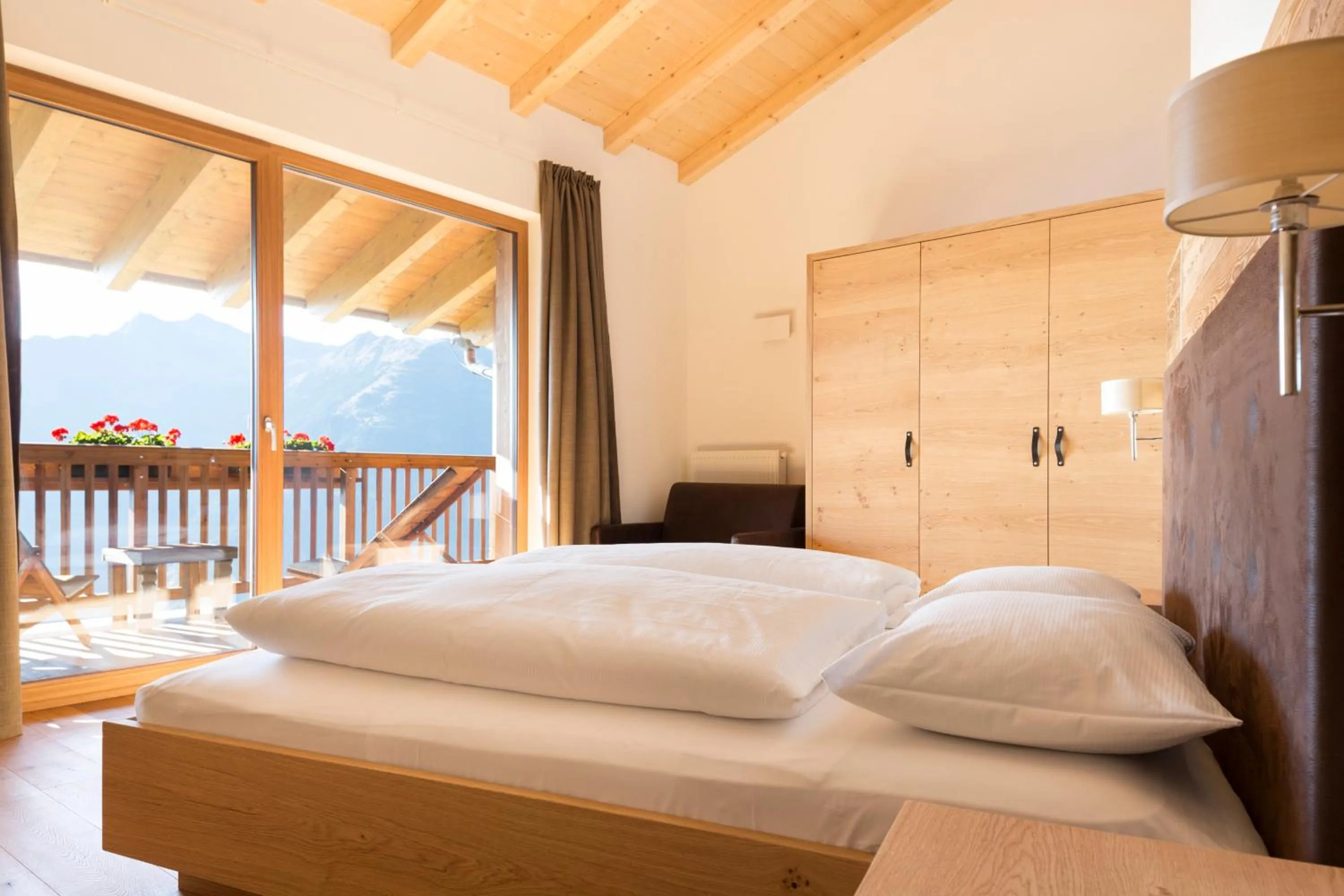 Bedroom, Bed in Mountain Lodge Prennanger
