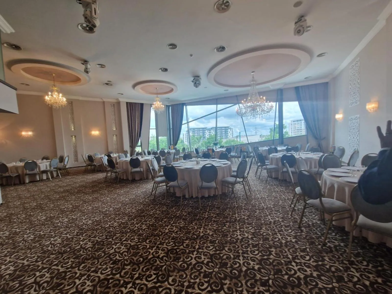 Best Western Plus Lido Hotel