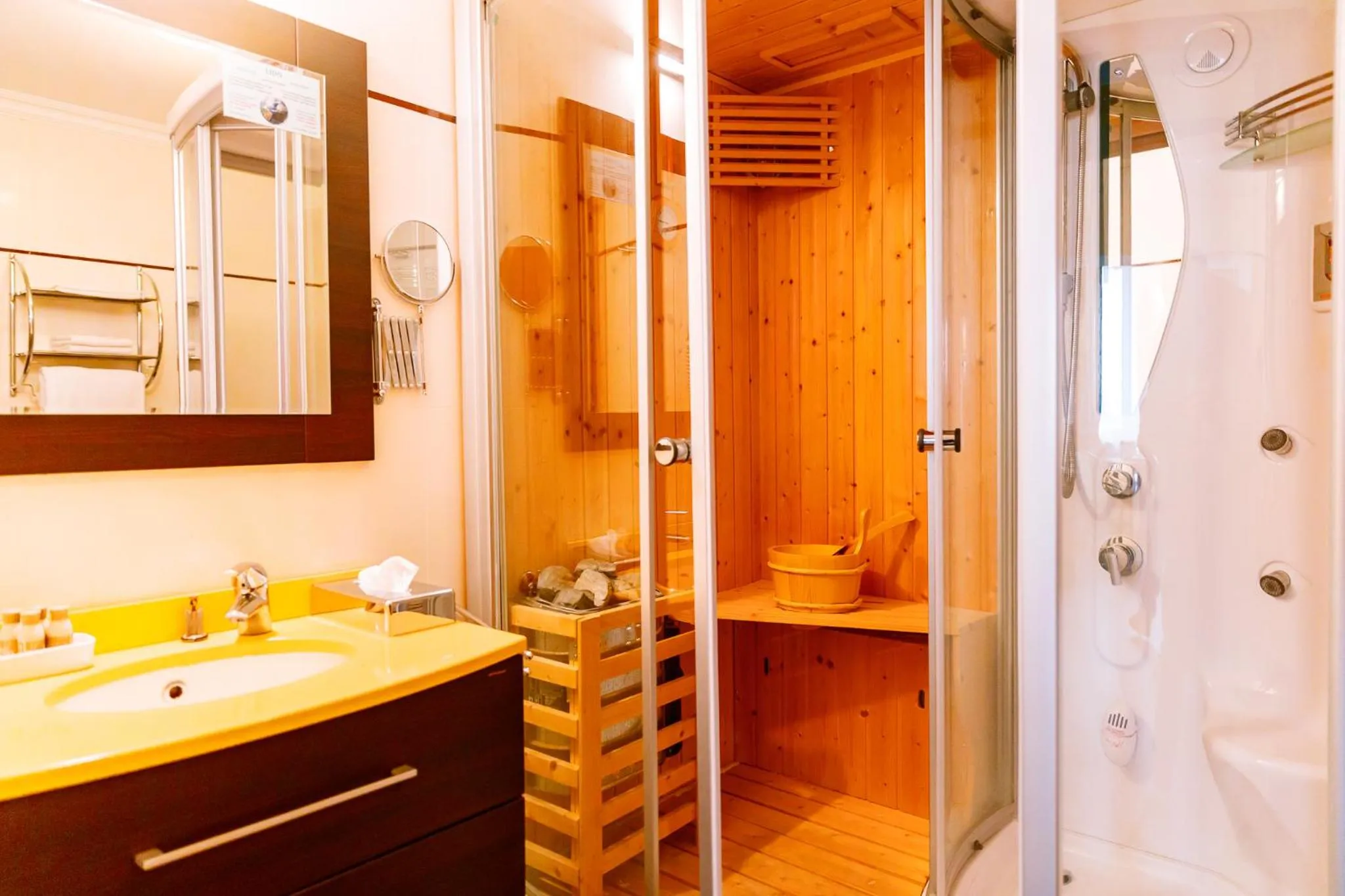 Best Western Plus Lido Hotel