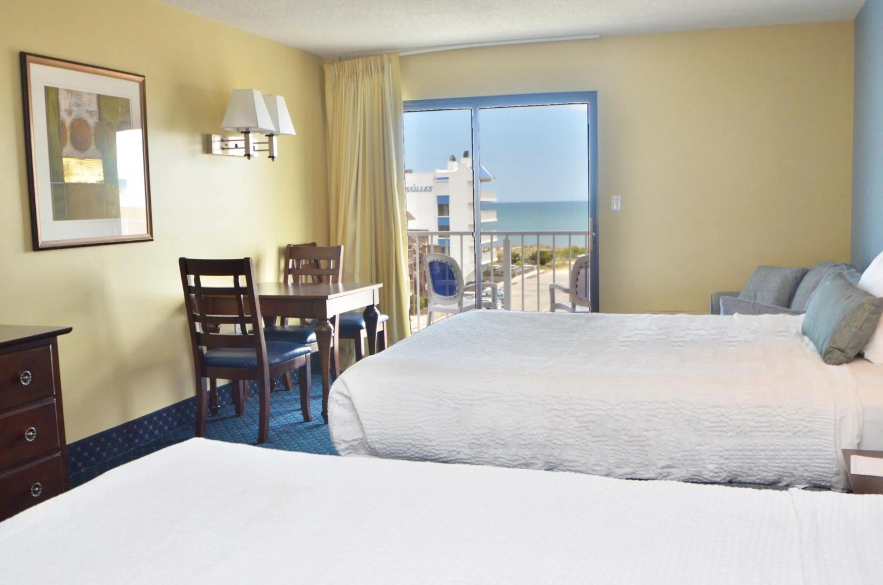 Bedroom, Bed in Coastal Palms Inn and Suites