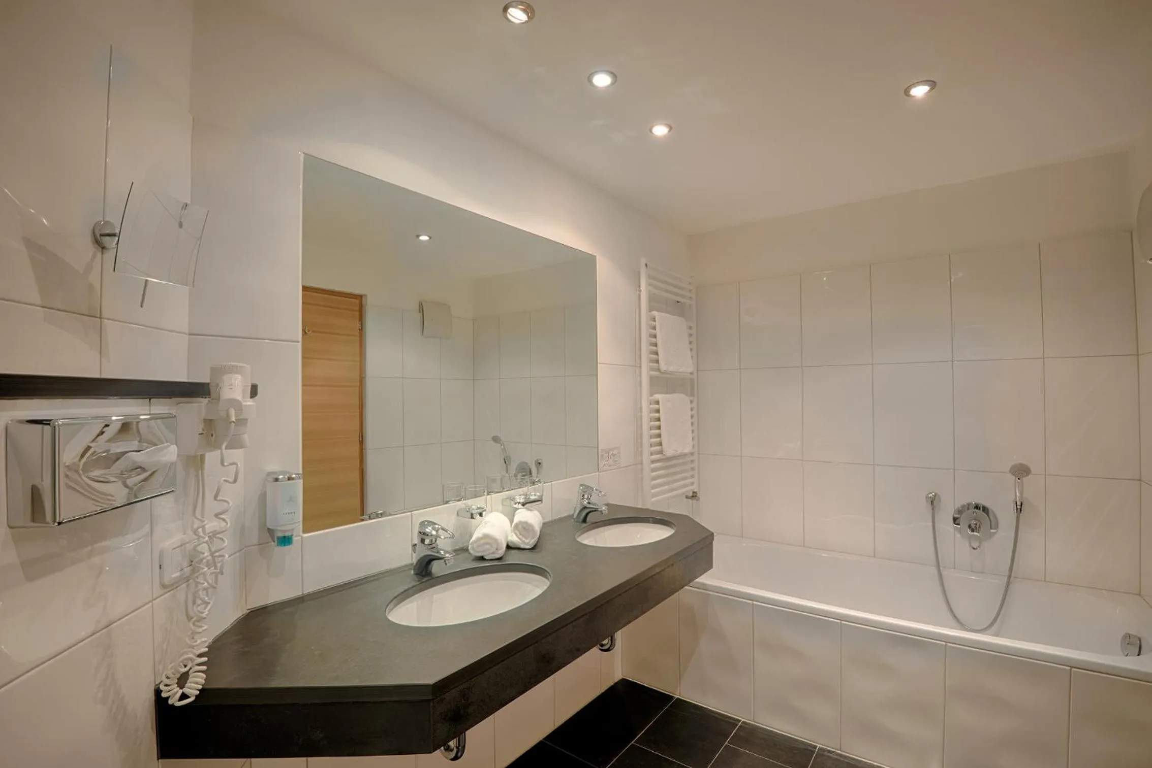 Bathroom in Hotel Belvedere - Adults Only - 14 plus