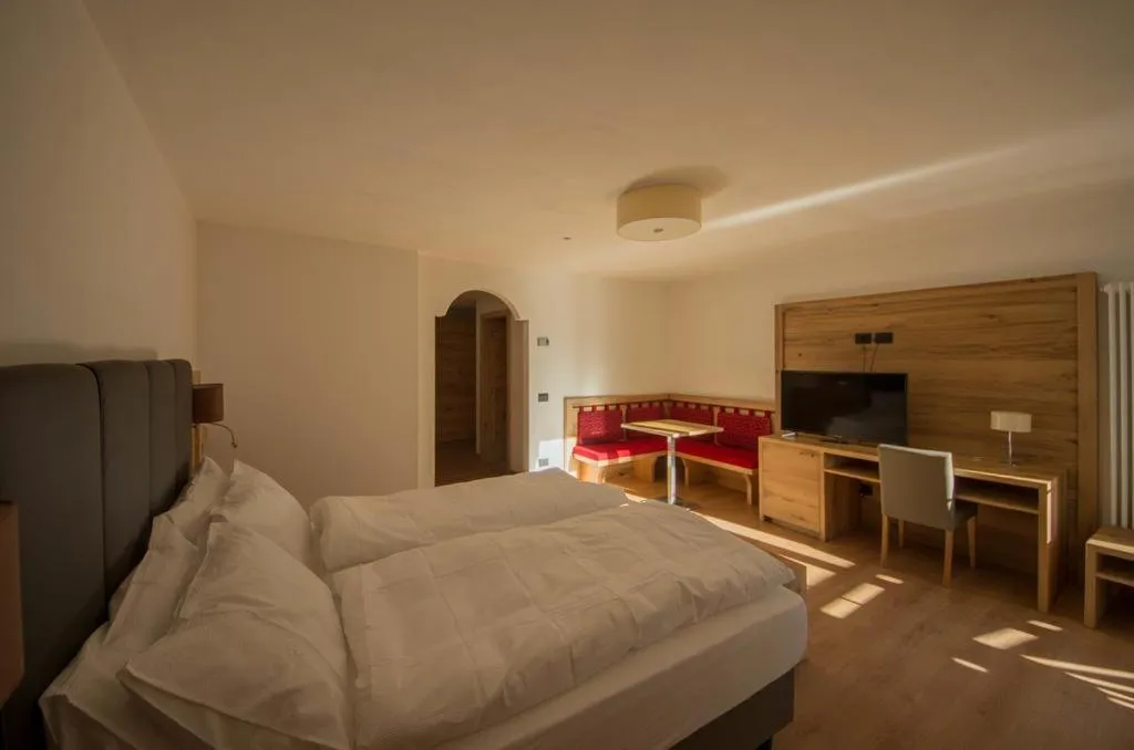 Bedroom, Bed in Residence Meridiana
