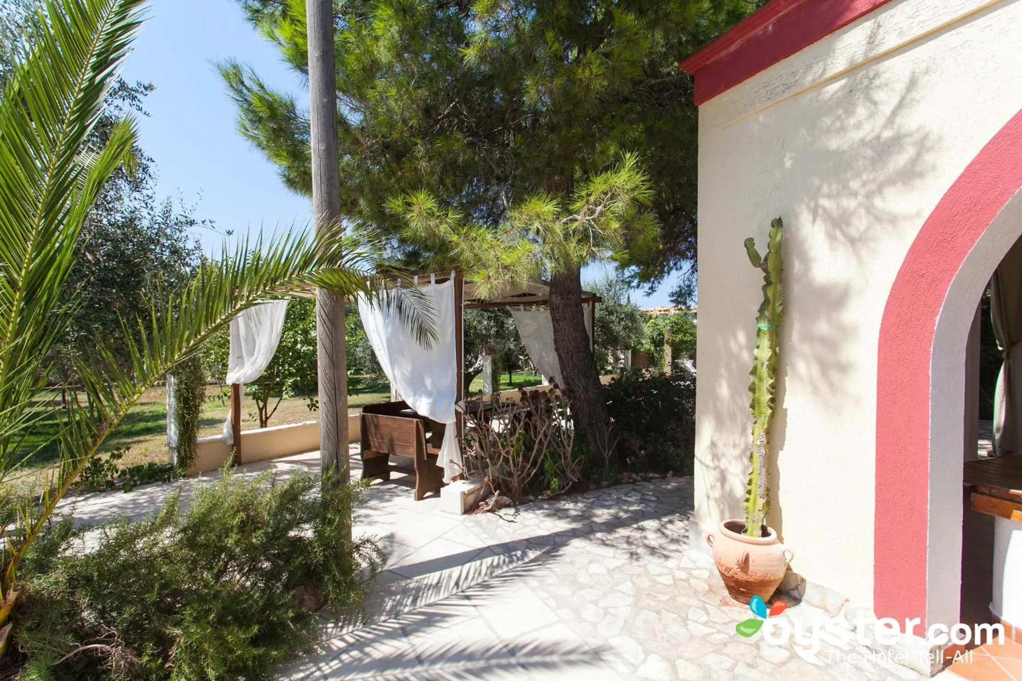 Garden view in B&B Santa Venardia Gallipoli