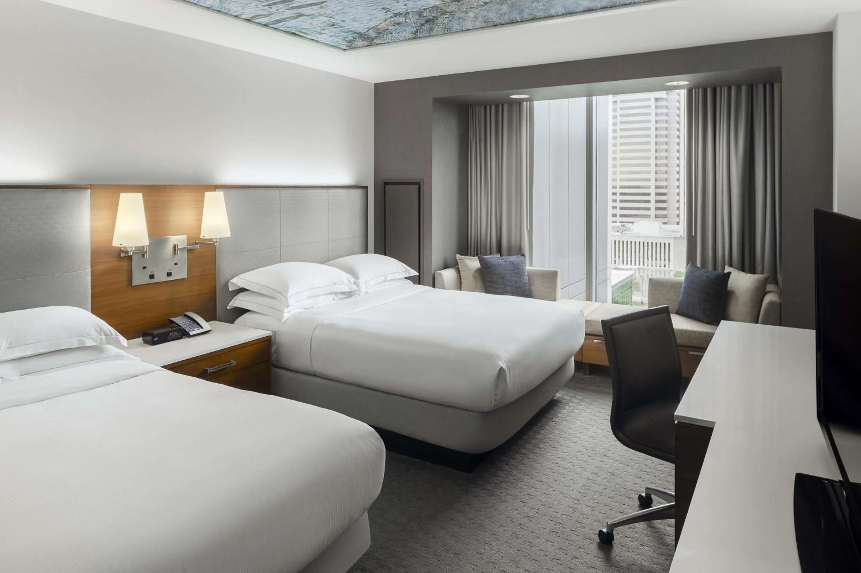 Bed in Hilton Columbus Downtown