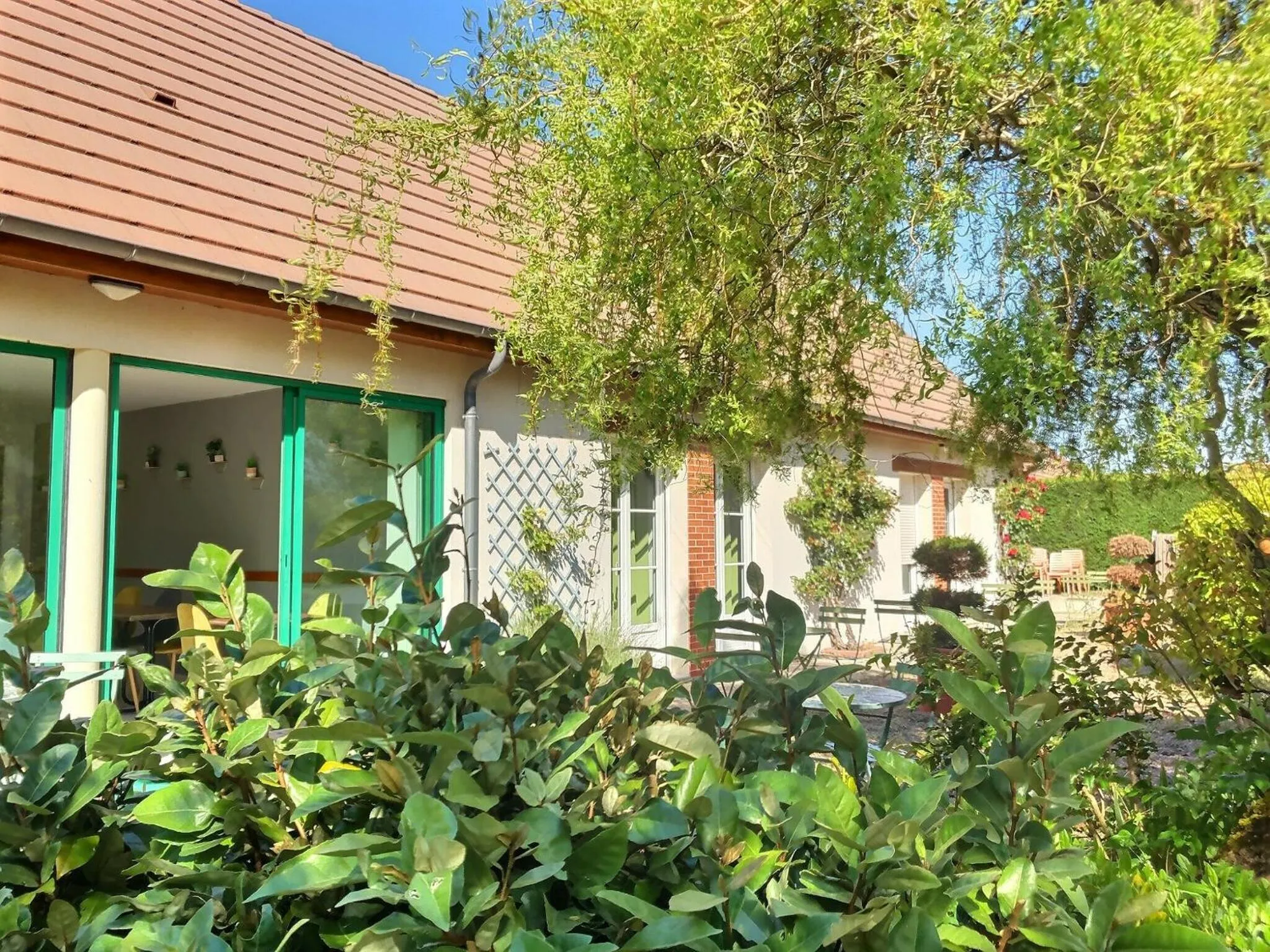 Garden in Logis Hôtel du Château